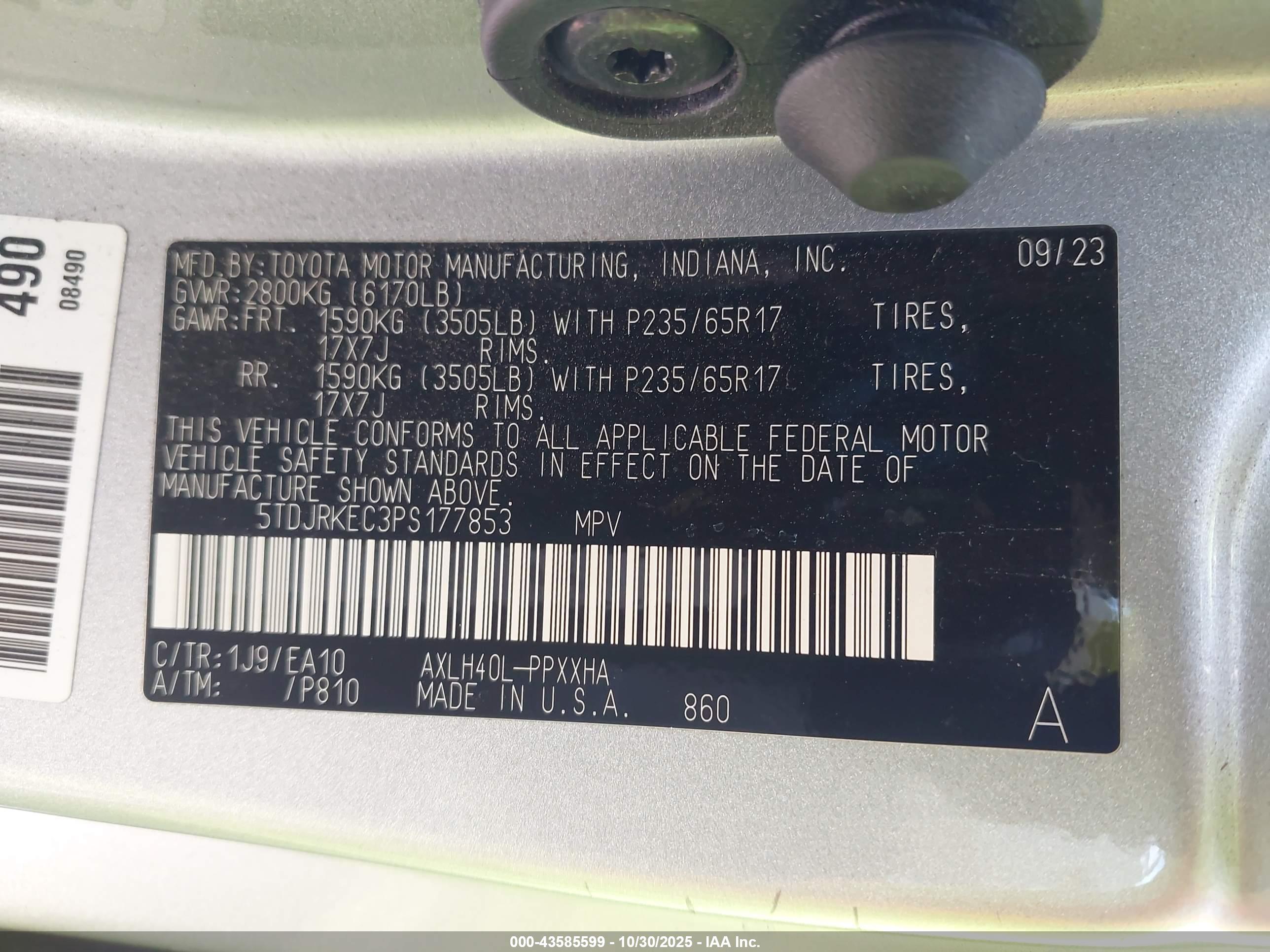 TOYOTA SIENNA image 9