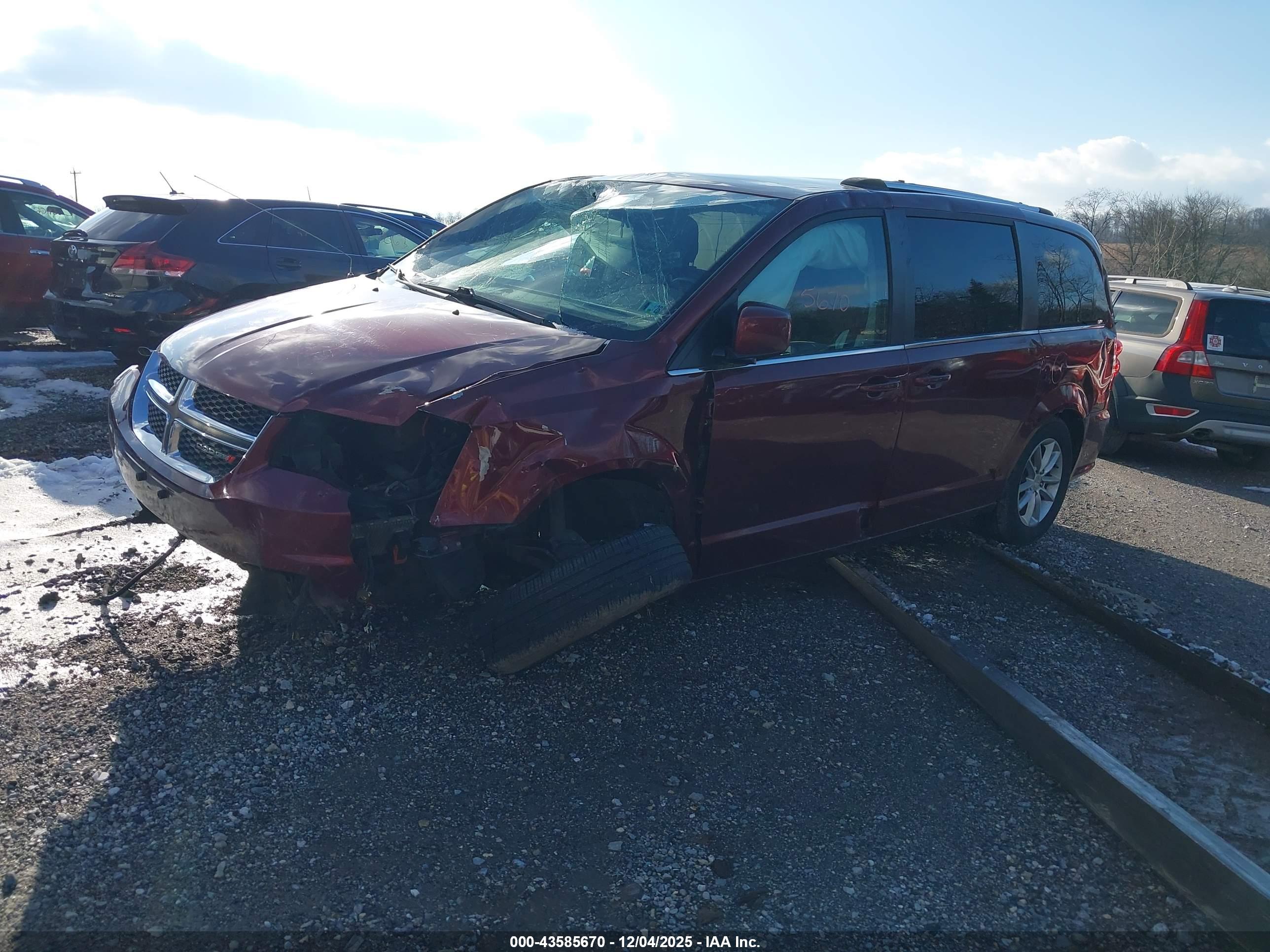 DODGE GRAND image 2