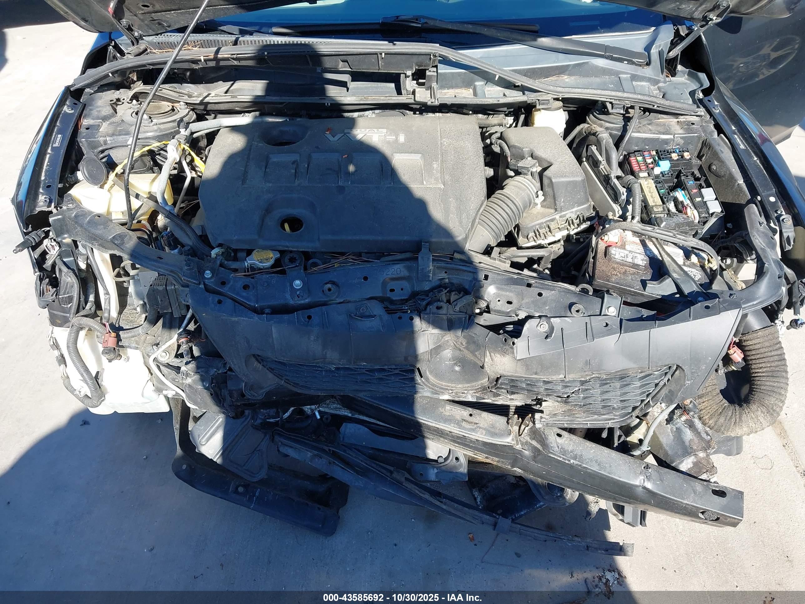 TOYOTA COROLLA image 10