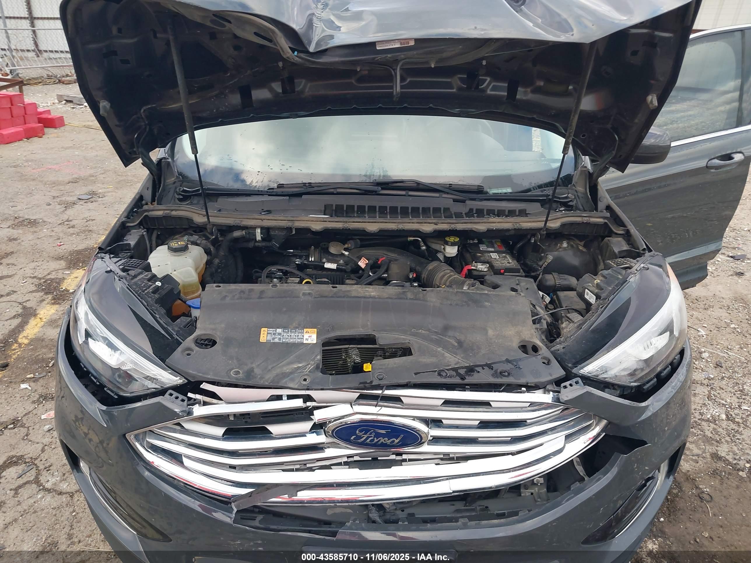 FORD EDGE image 10
