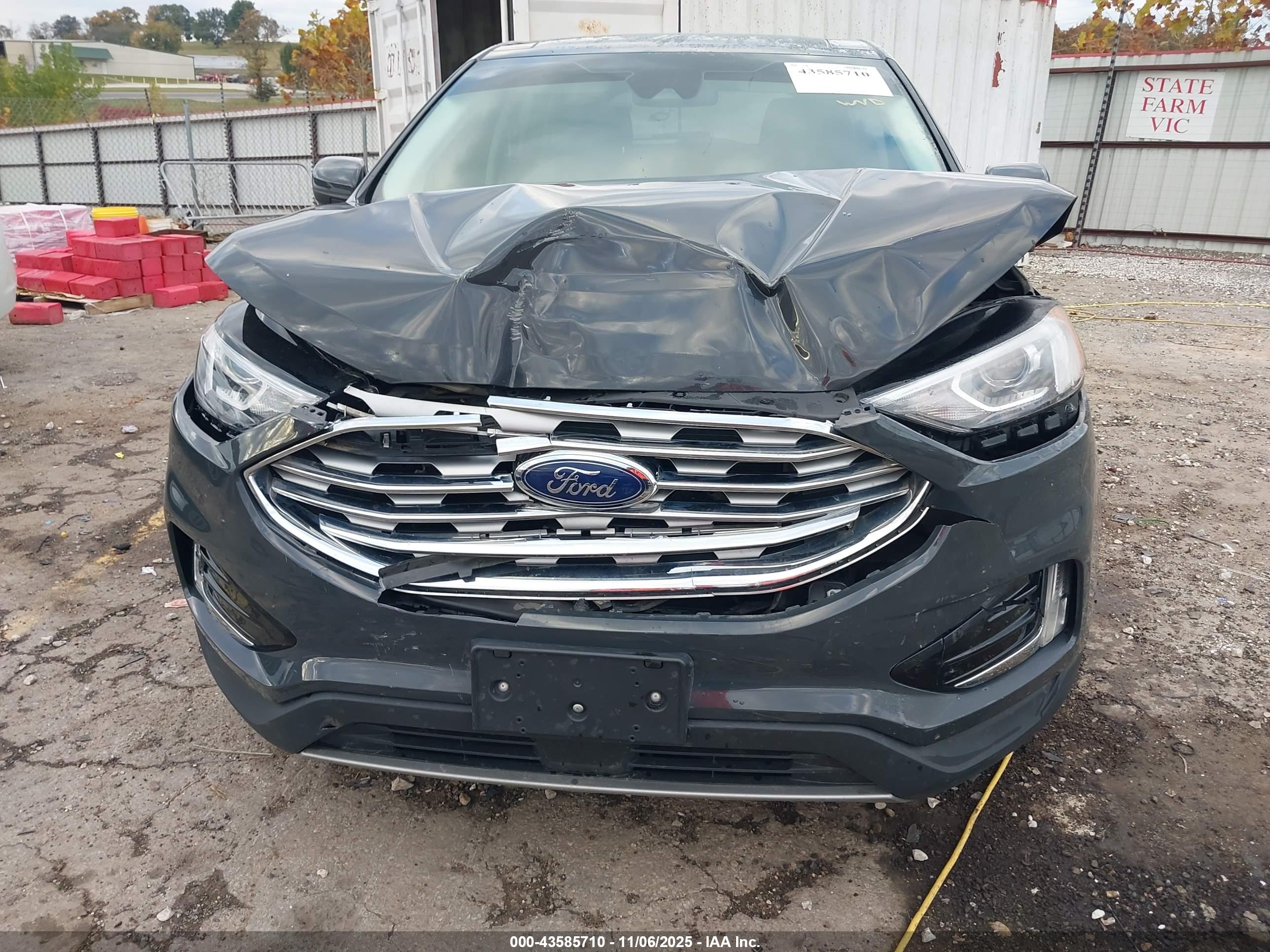 FORD EDGE image 6