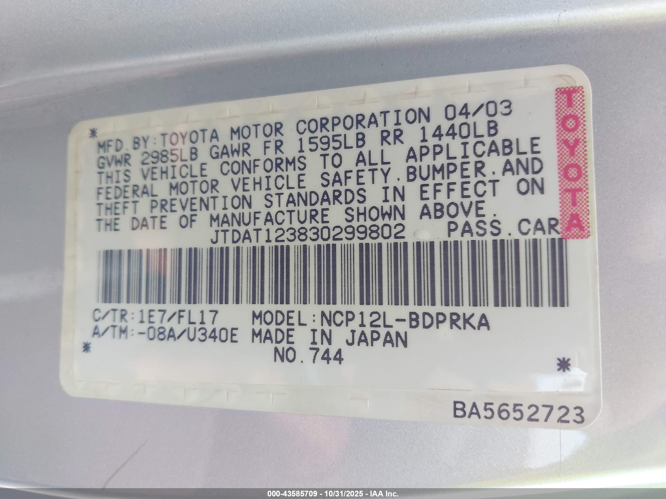 TOYOTA ECHO image 9
