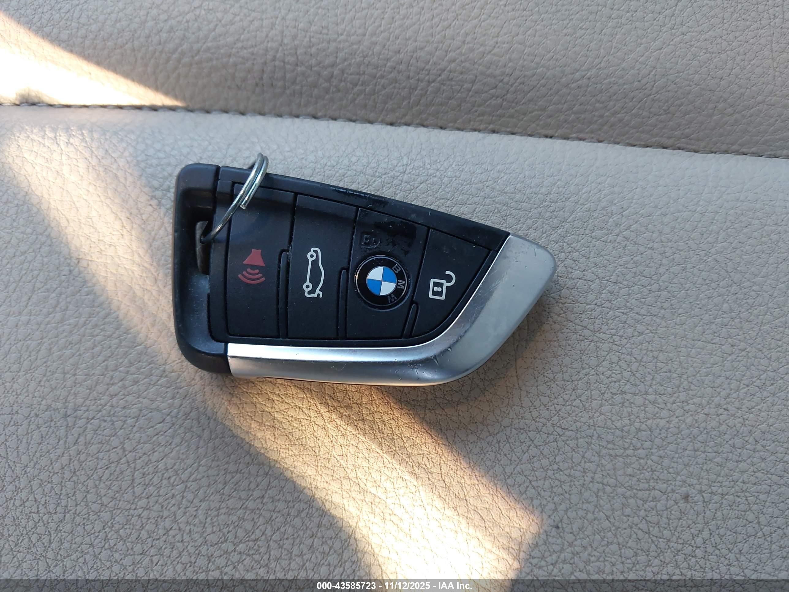 BMW X1 image 11
