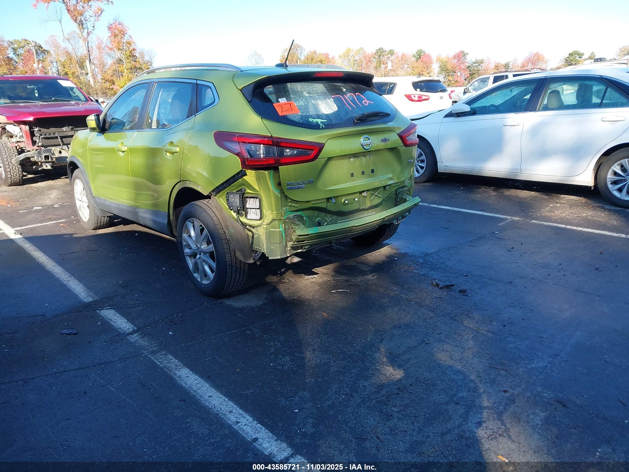 NISSAN ROGUE image 3