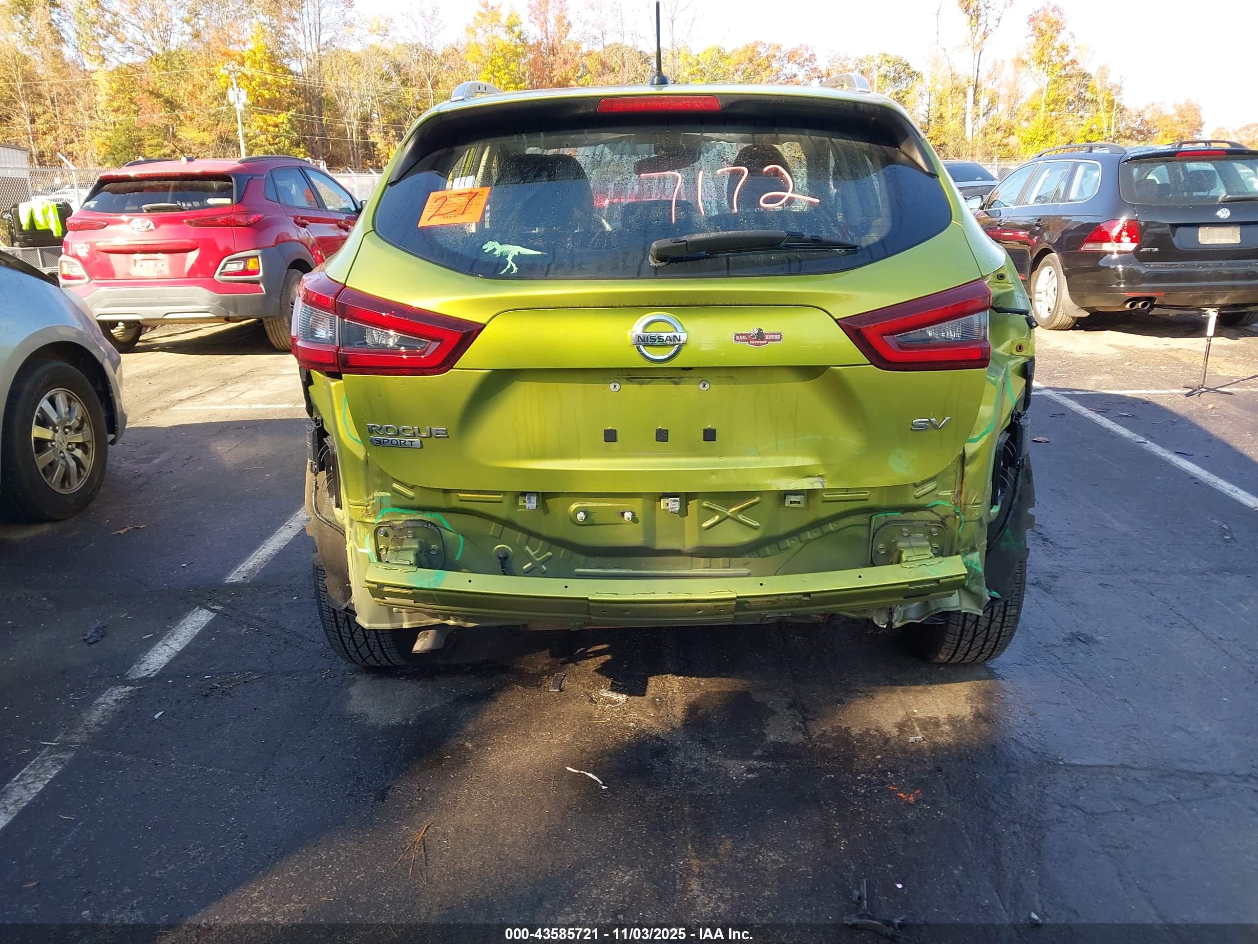 NISSAN ROGUE image 6