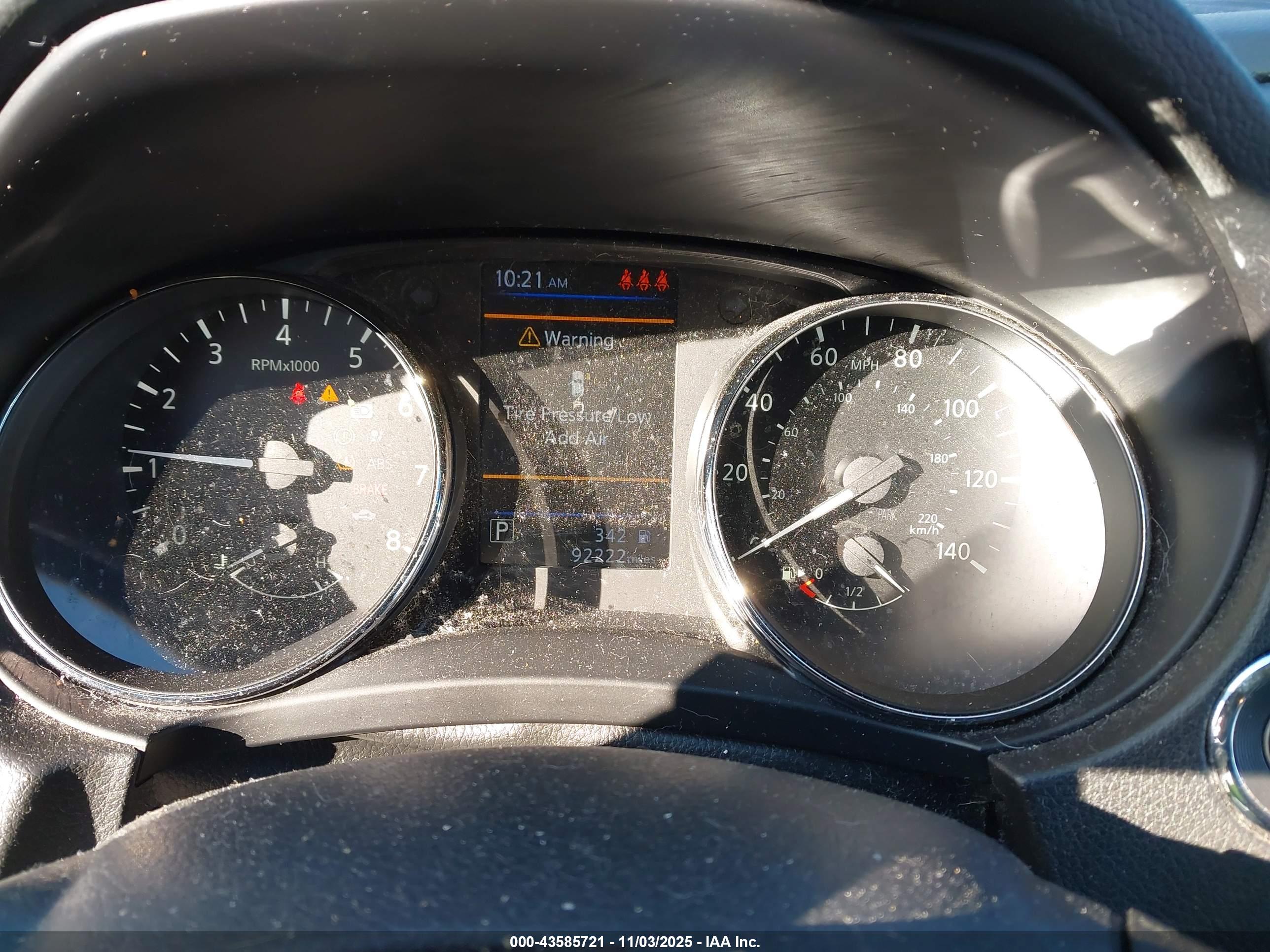 NISSAN ROGUE image 7