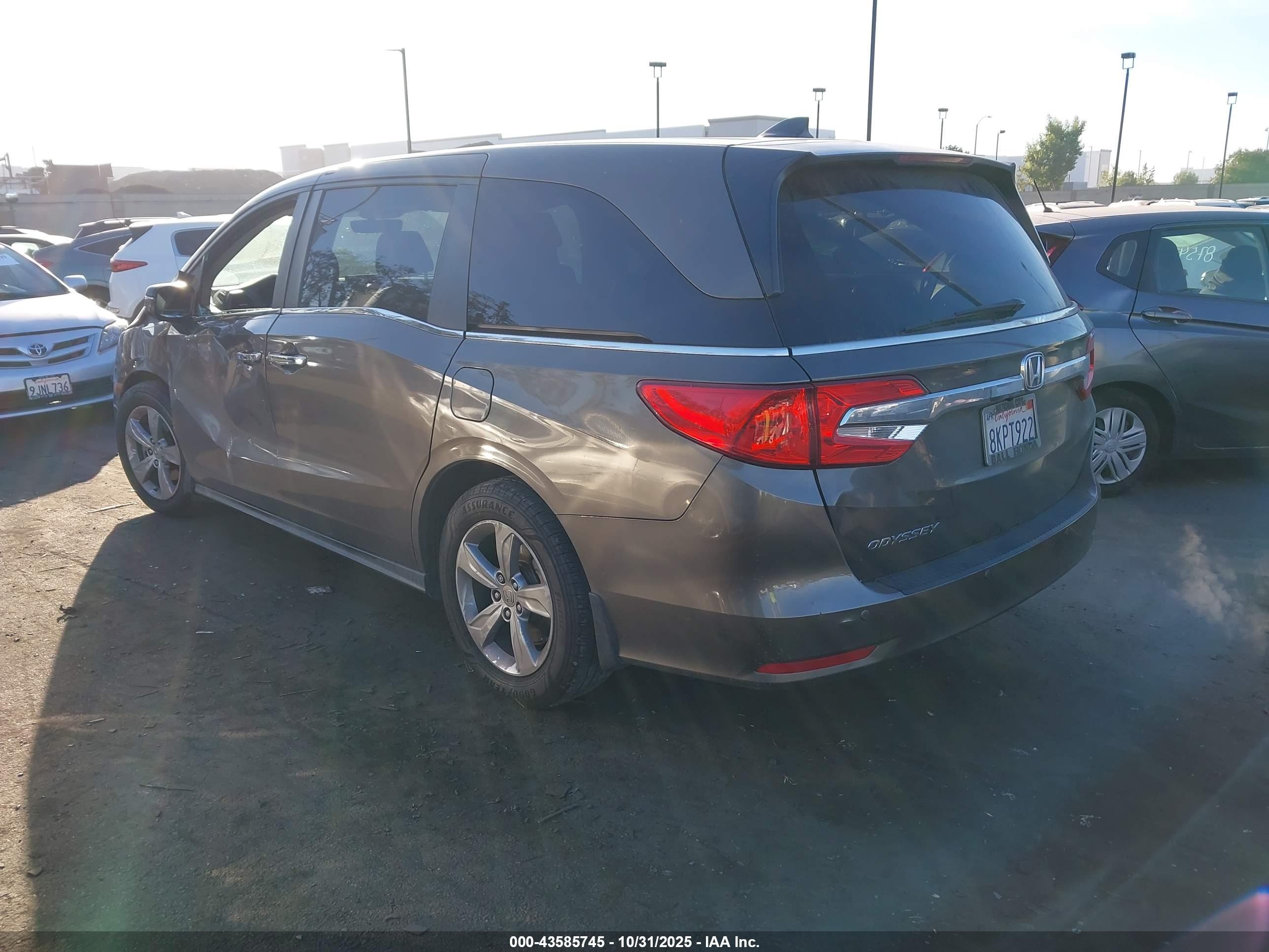 HONDA ODYSSEY image 3