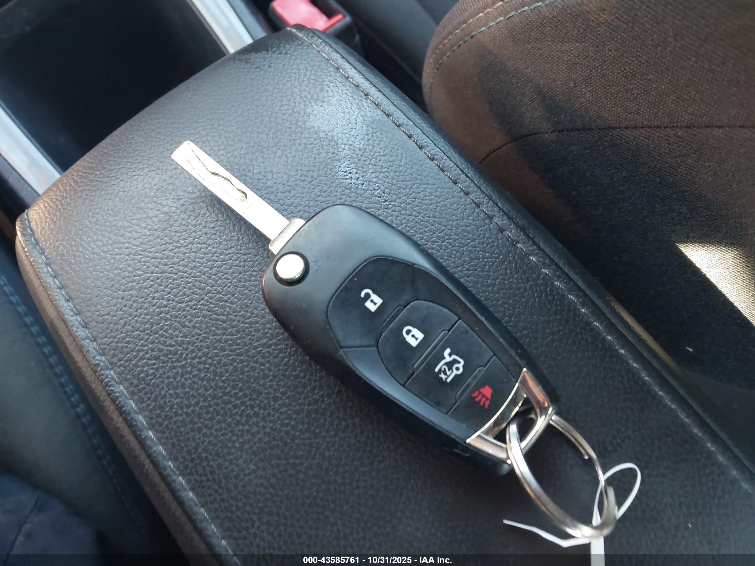 CHEVROLET CRUZE image 11