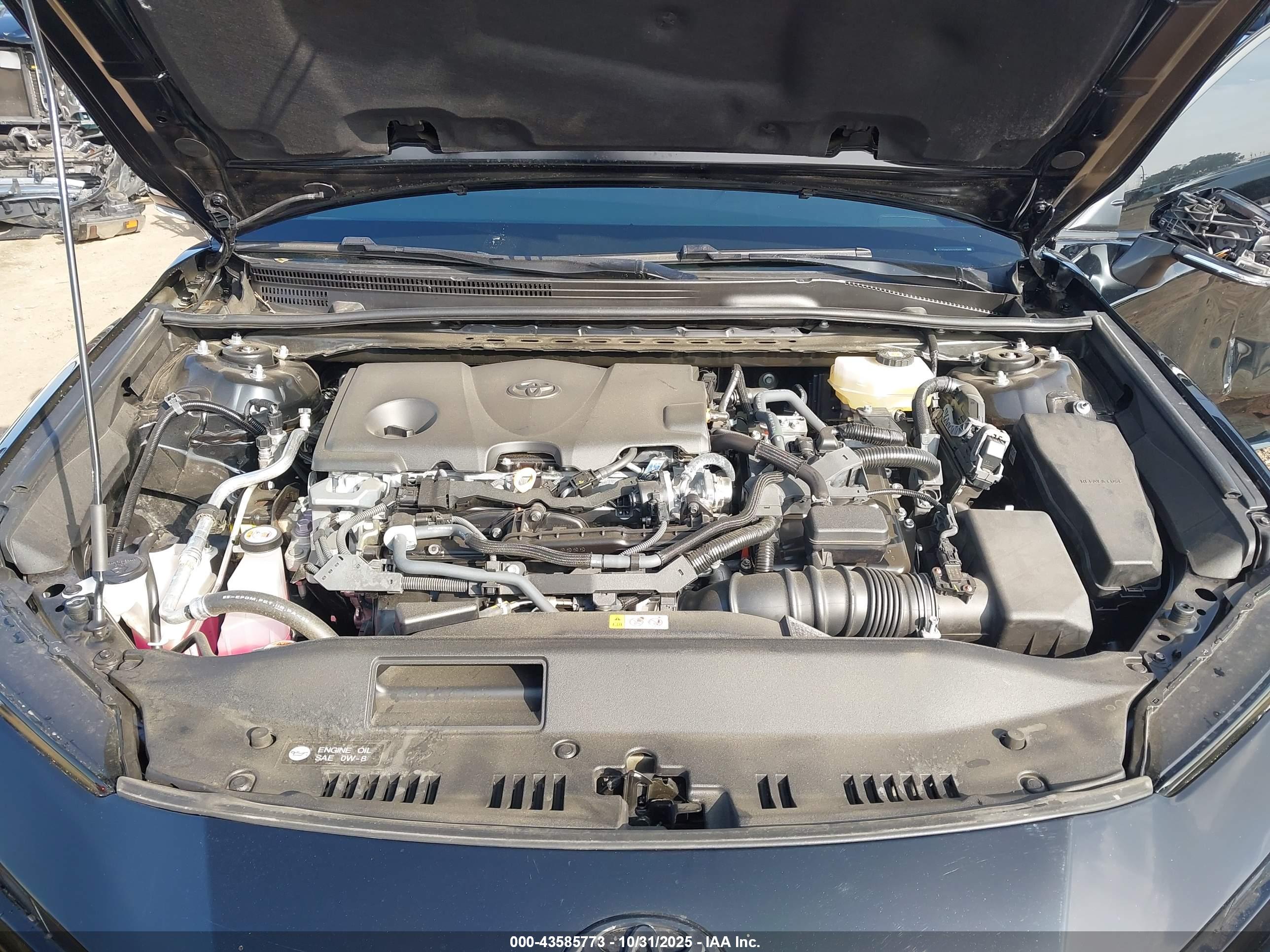 TOYOTA CAMRY image 10