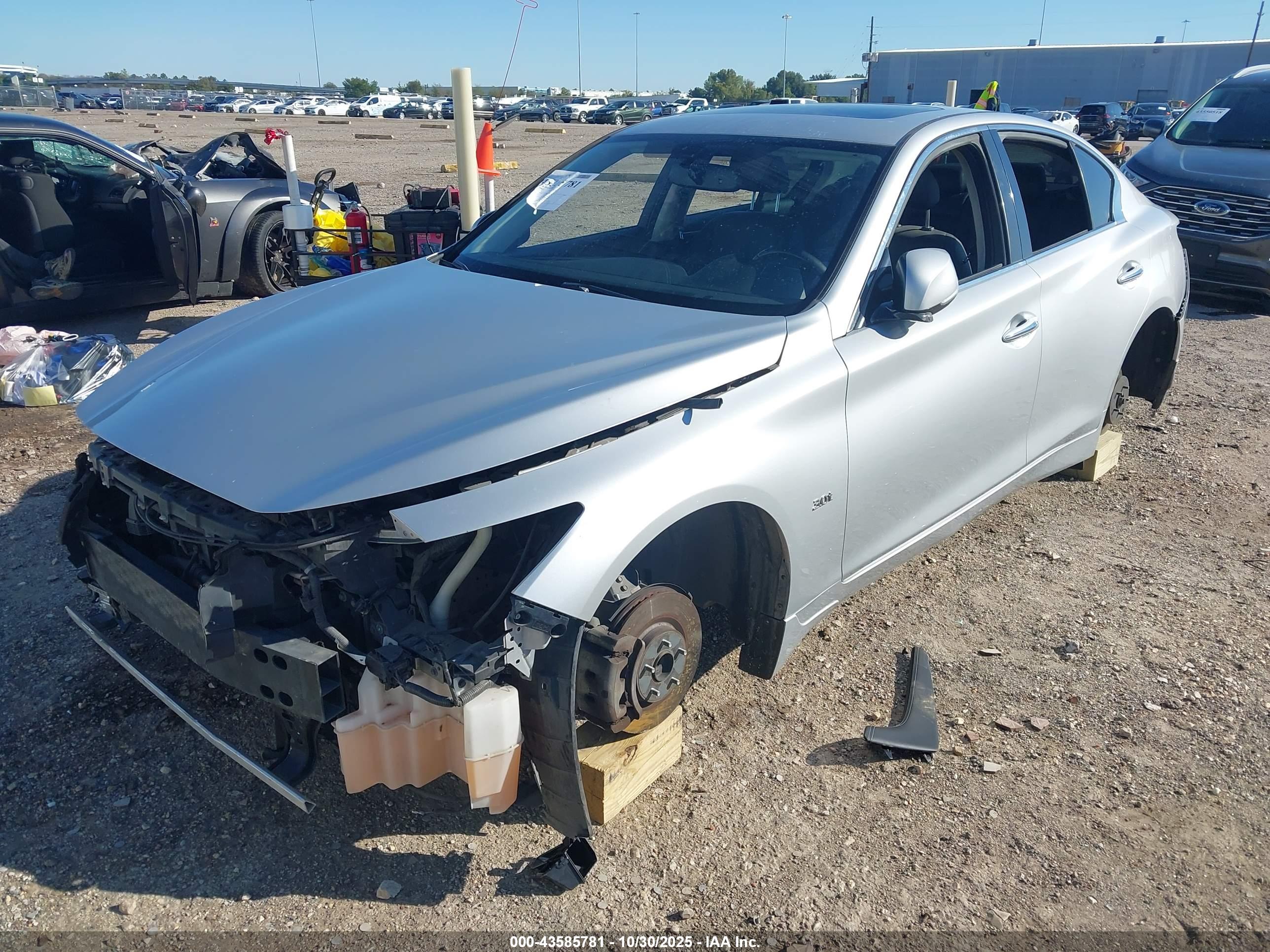 INFINITI Q50 image 6