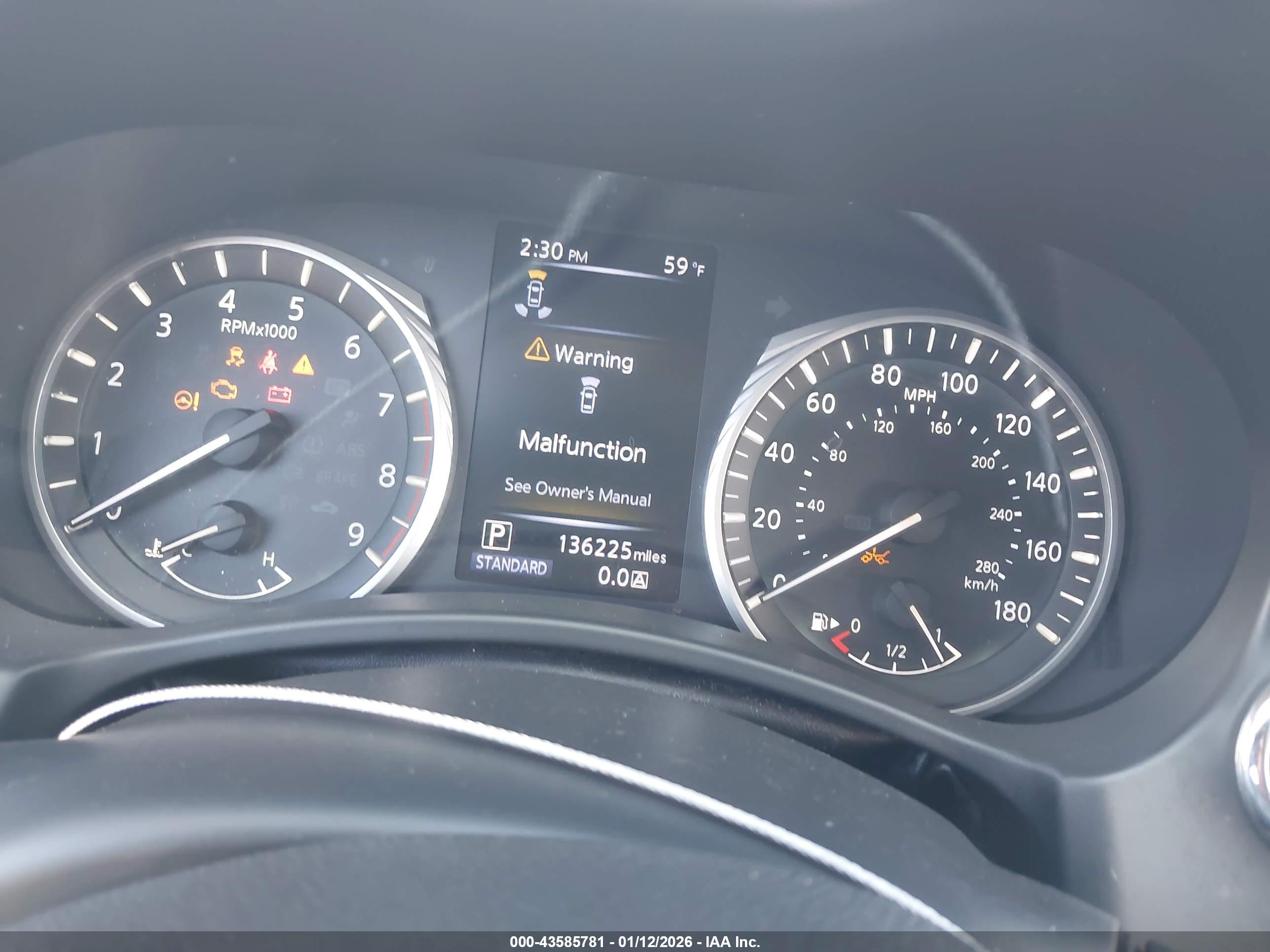 INFINITI Q50 image 7