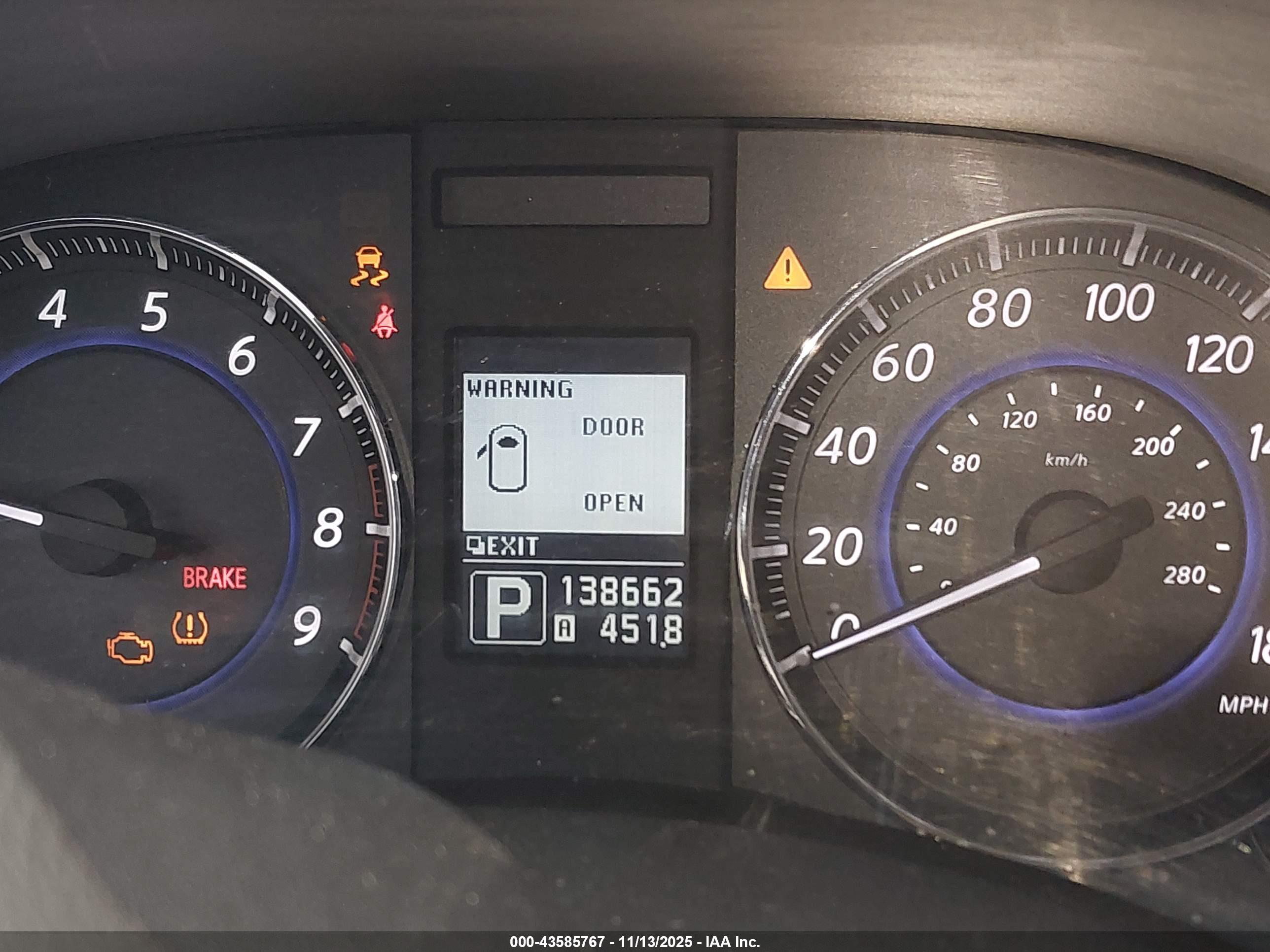 INFINITI FX35 image 7