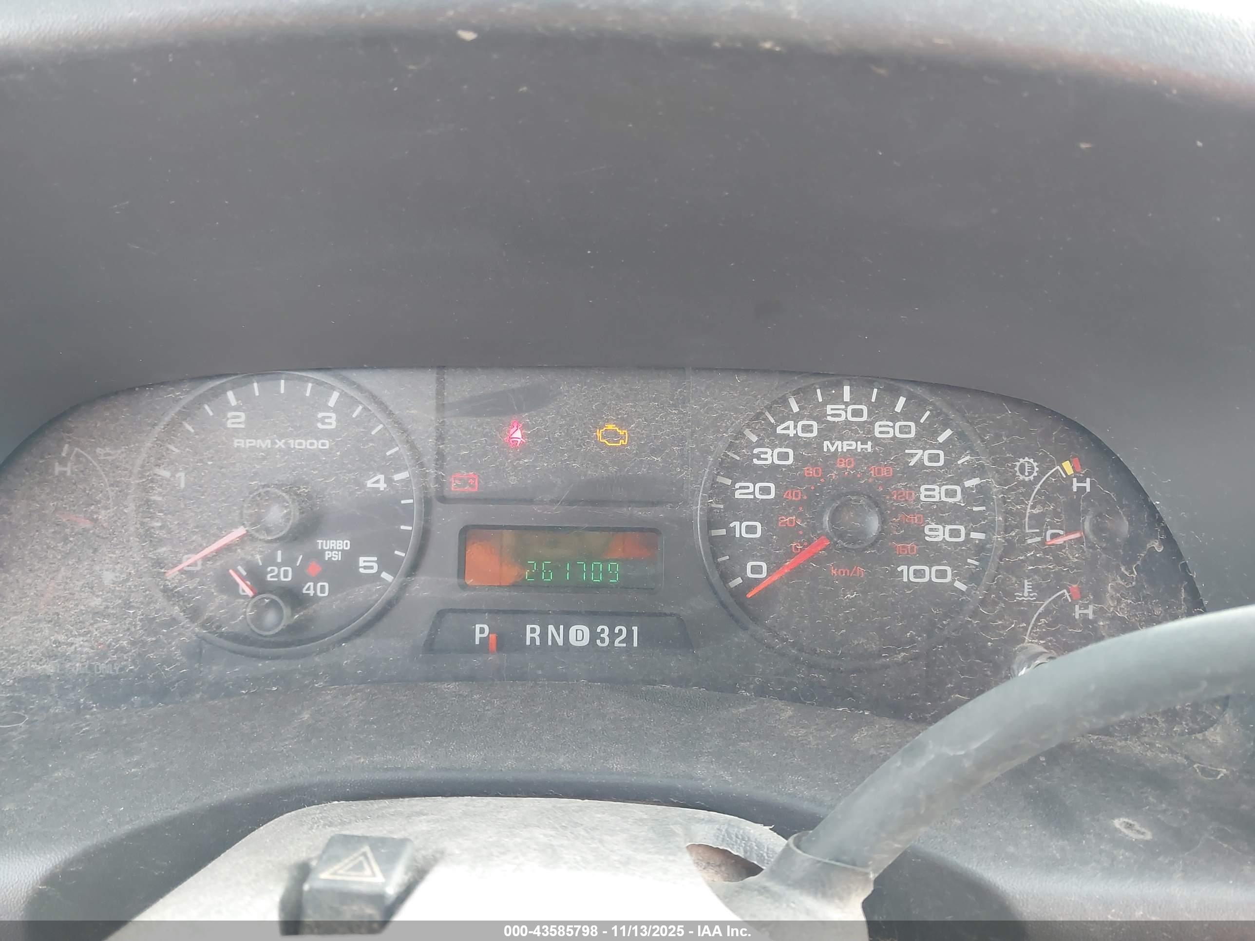 FORD F-450 image 6