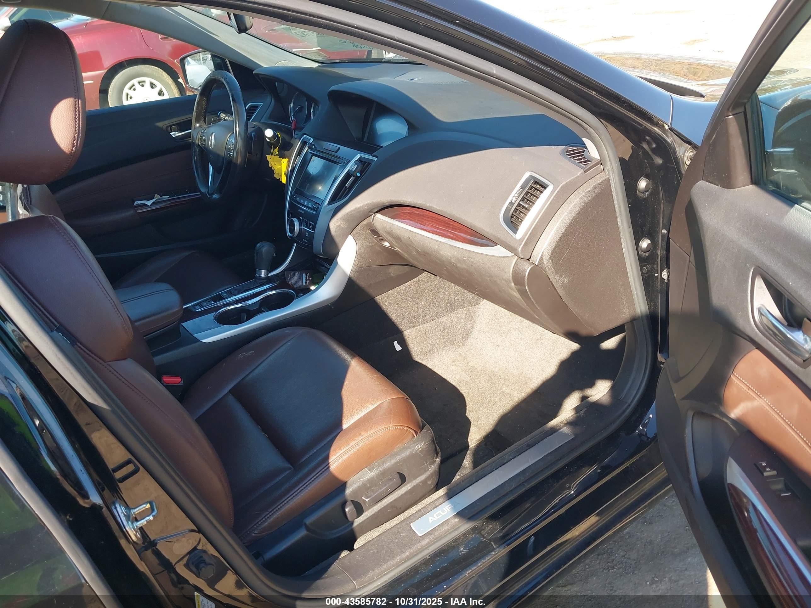 ACURA TLX image 5