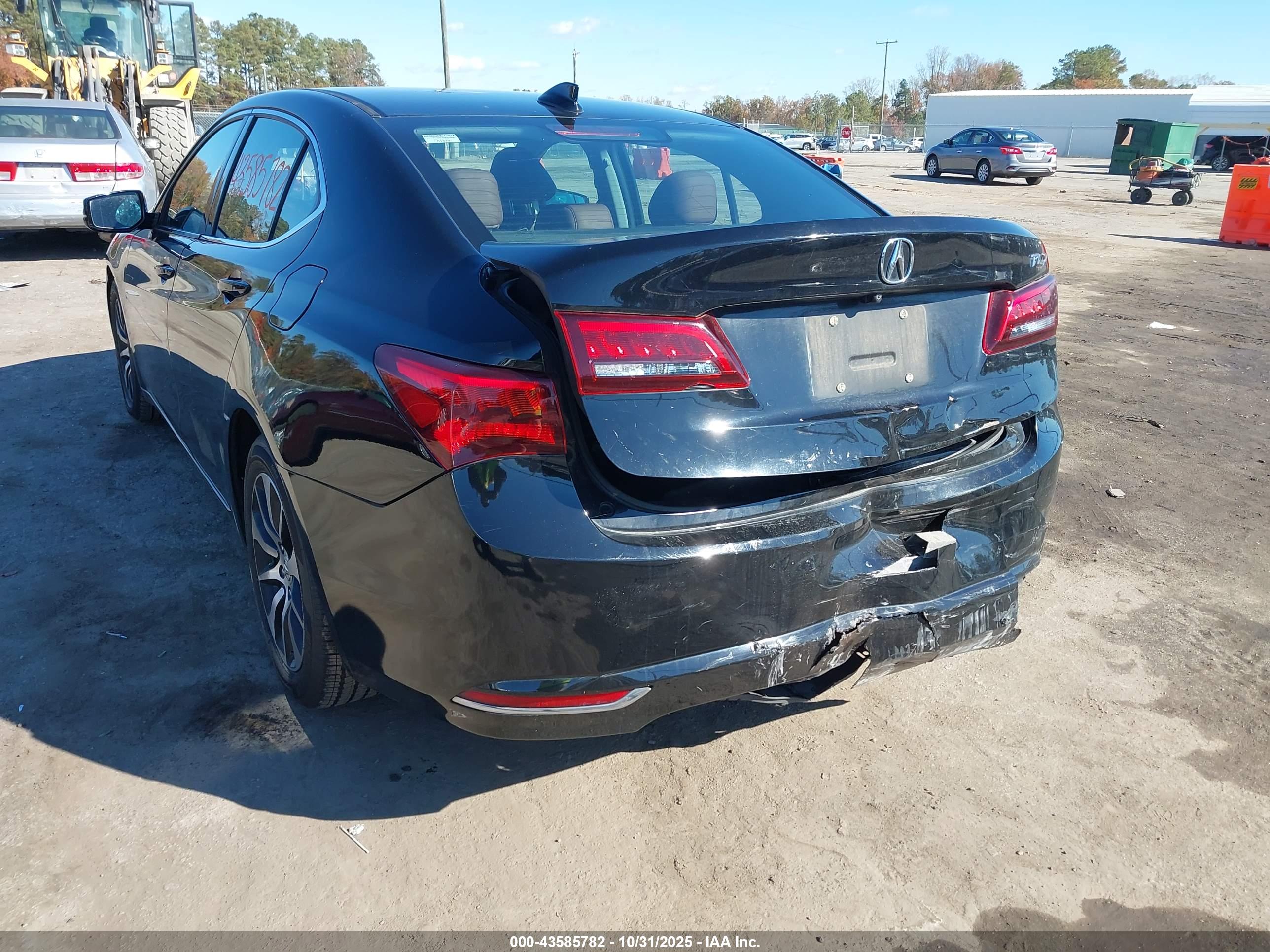ACURA TLX image 6
