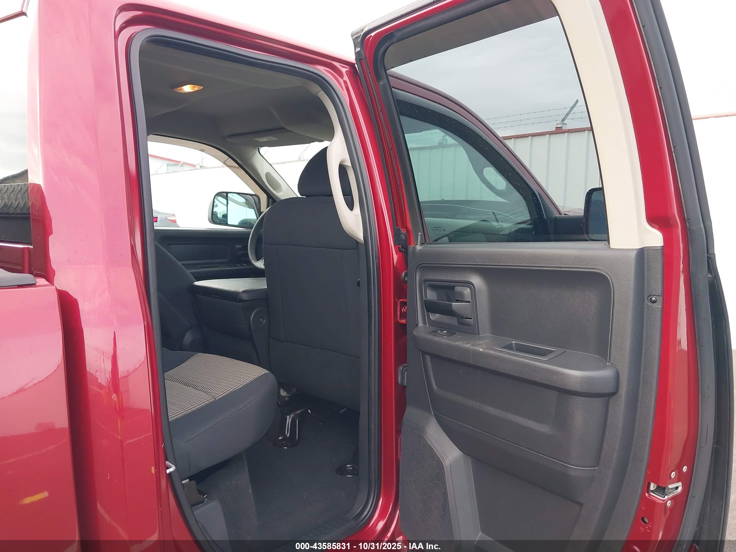 RAM 1500 image 8