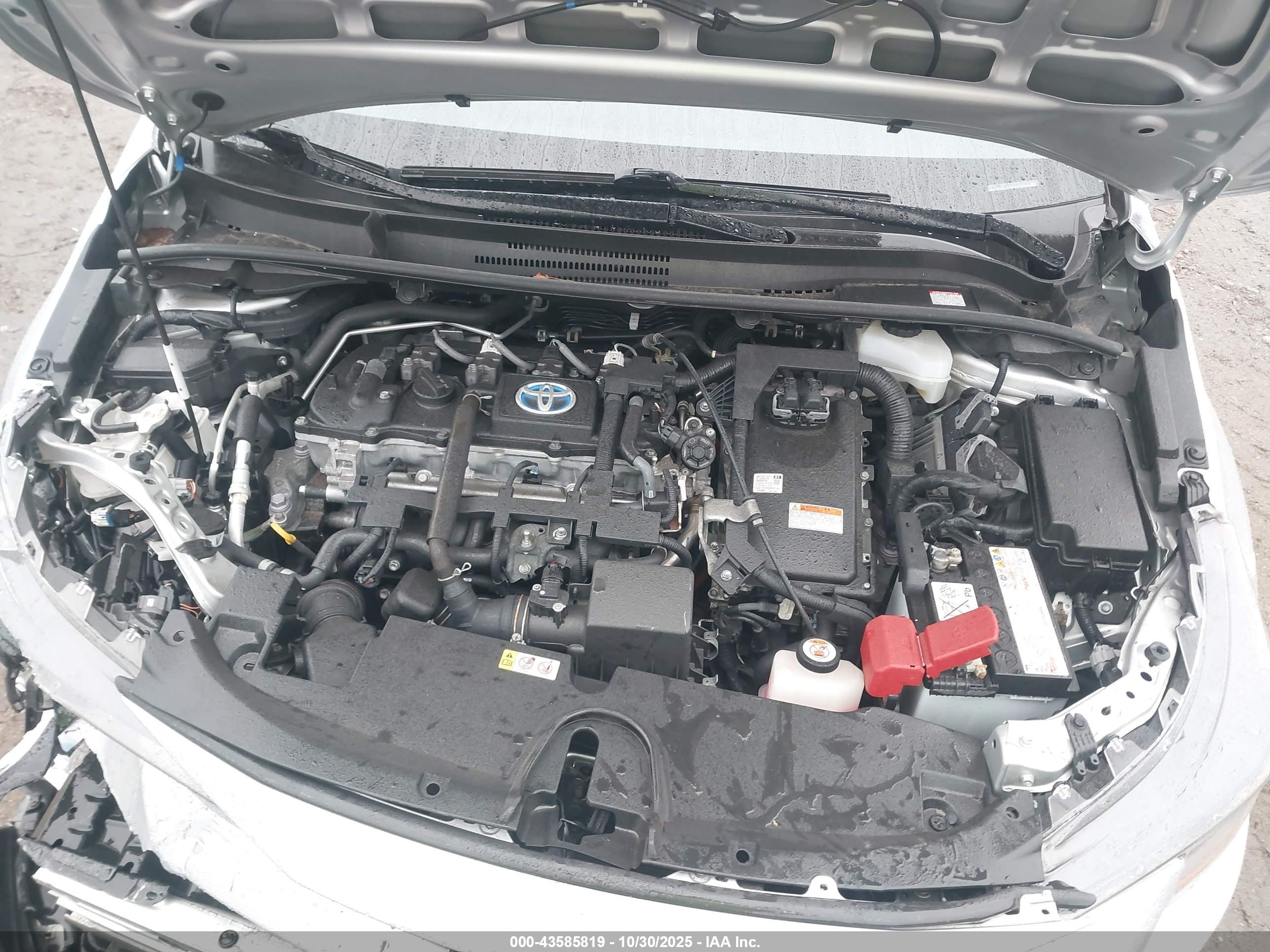 TOYOTA COROLLA image 10