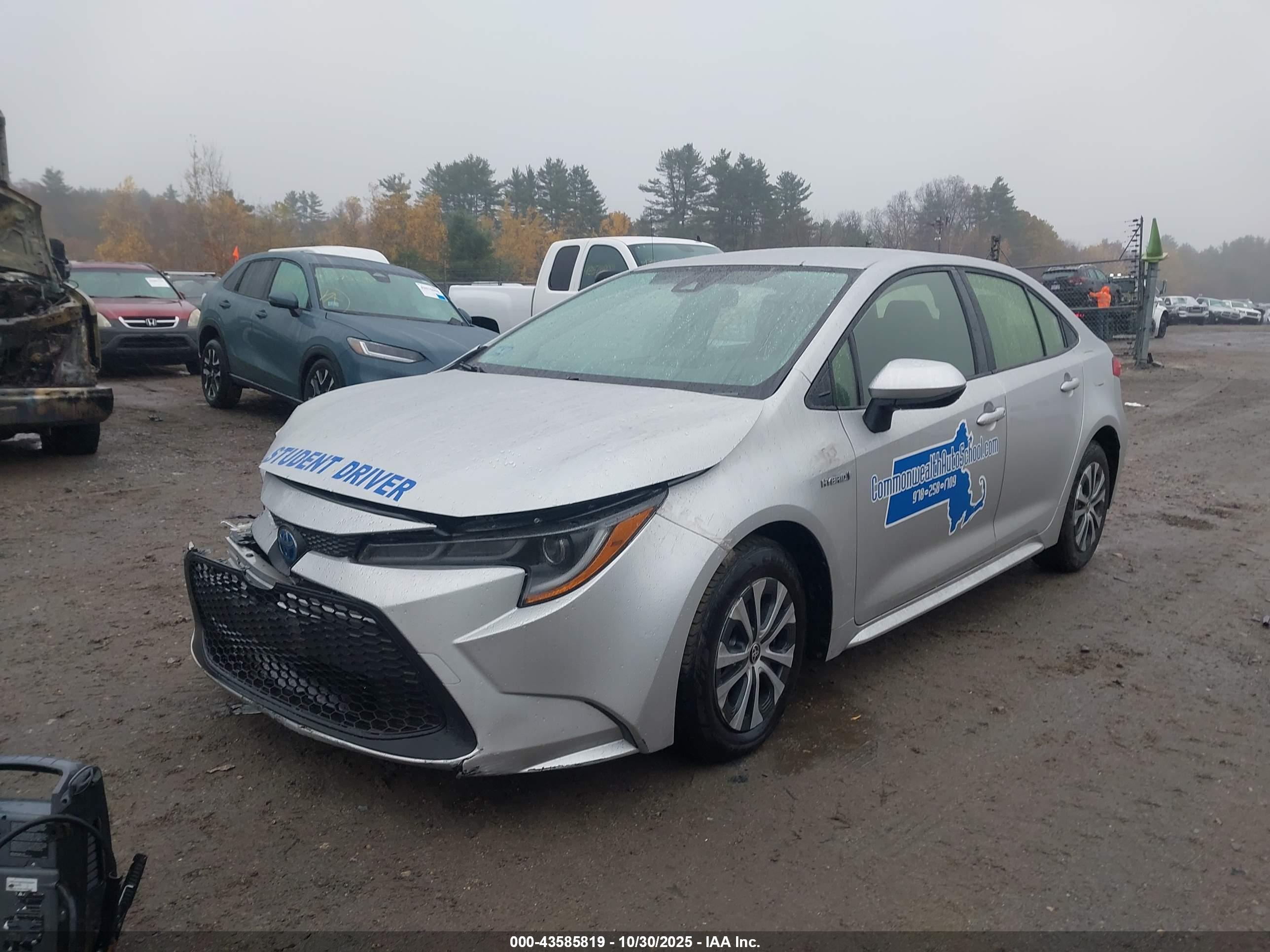 TOYOTA COROLLA image 2