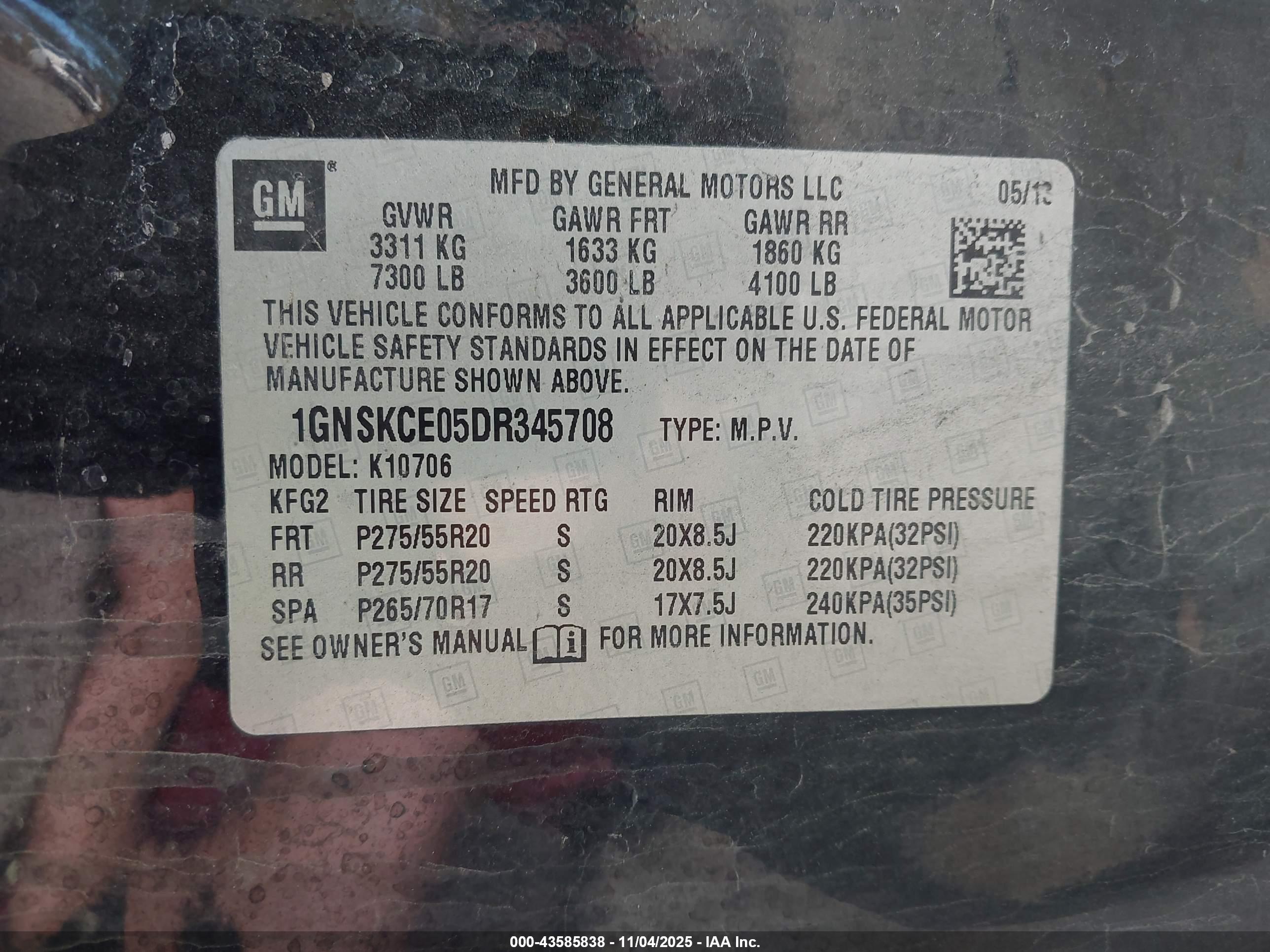 CHEVROLET TAHOE image 9