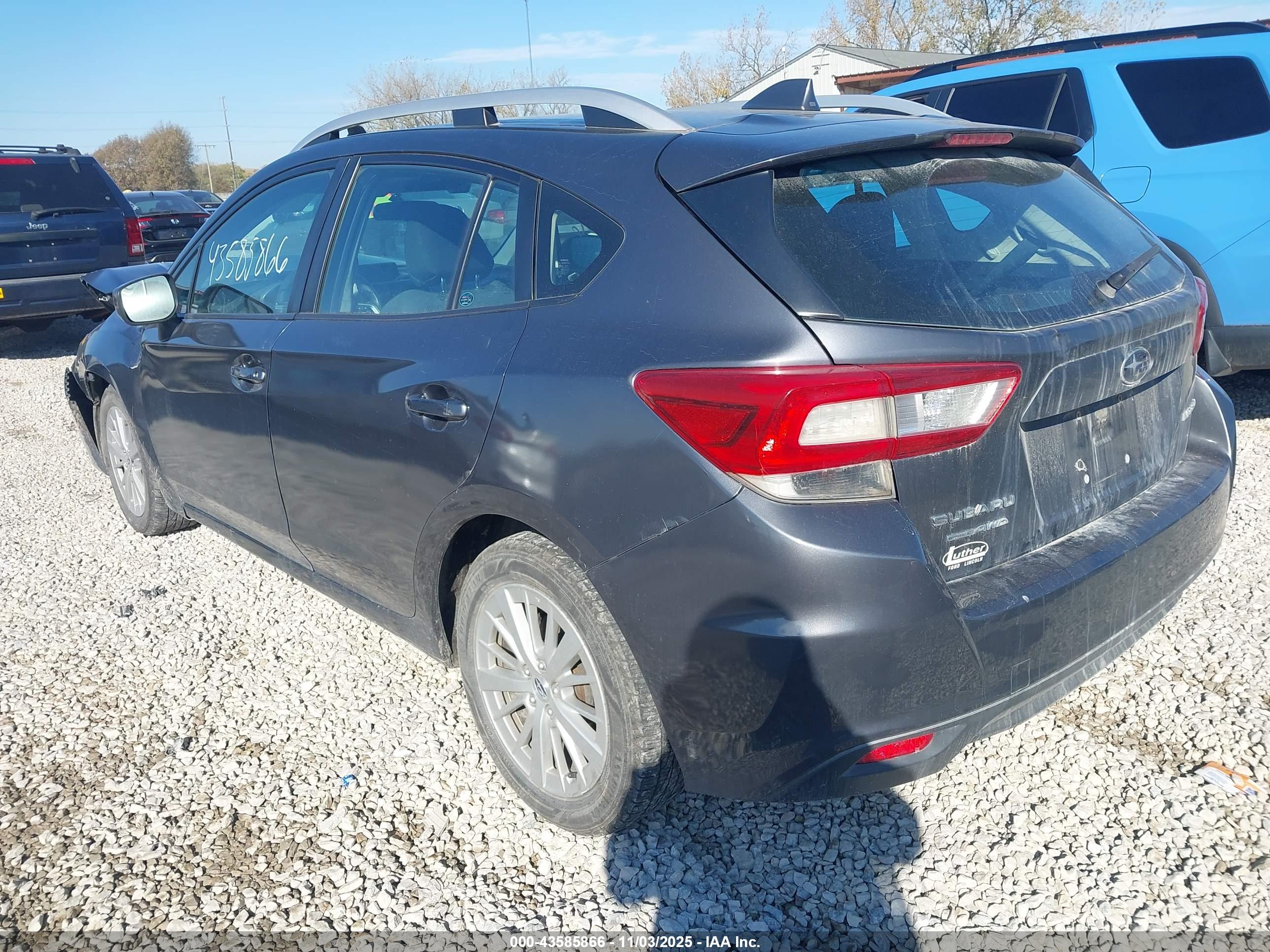 SUBARU IMPREZA image 3