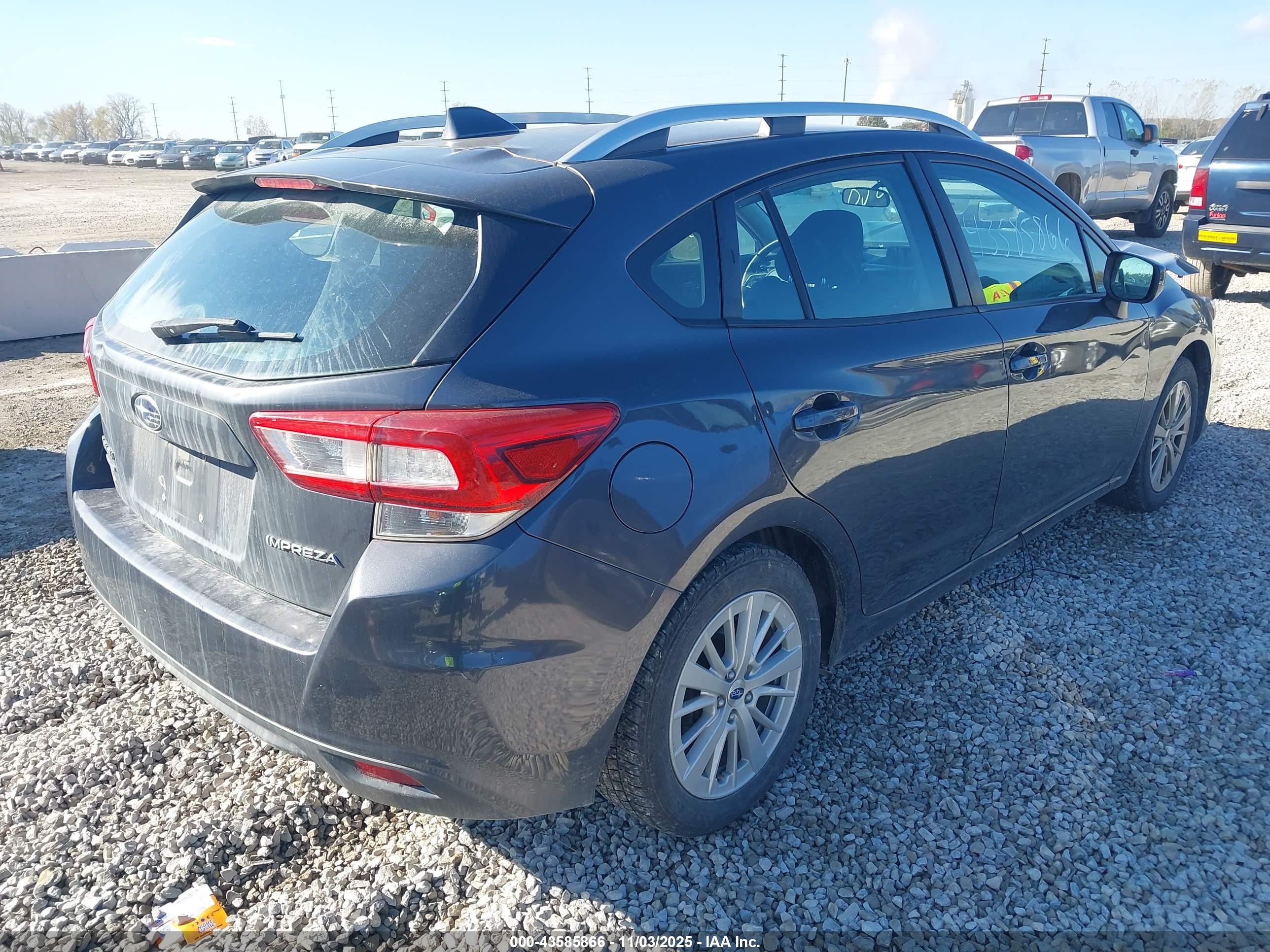 SUBARU IMPREZA image 4