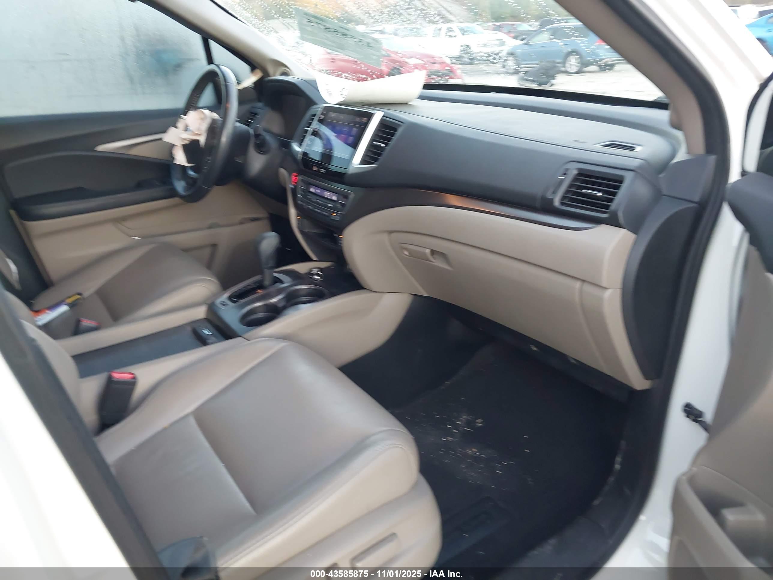 HONDA PILOT image 5
