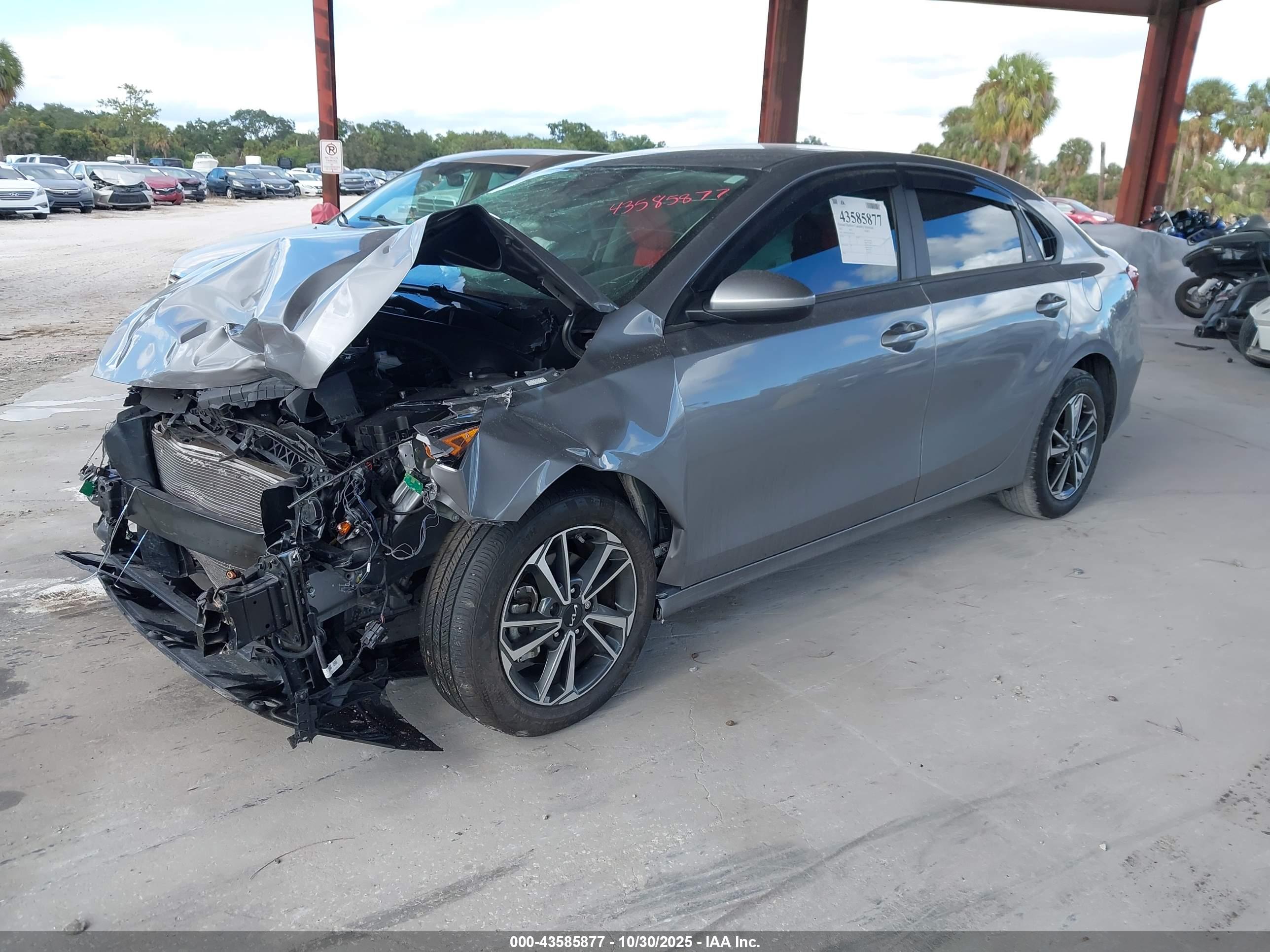 KIA FORTE image 2