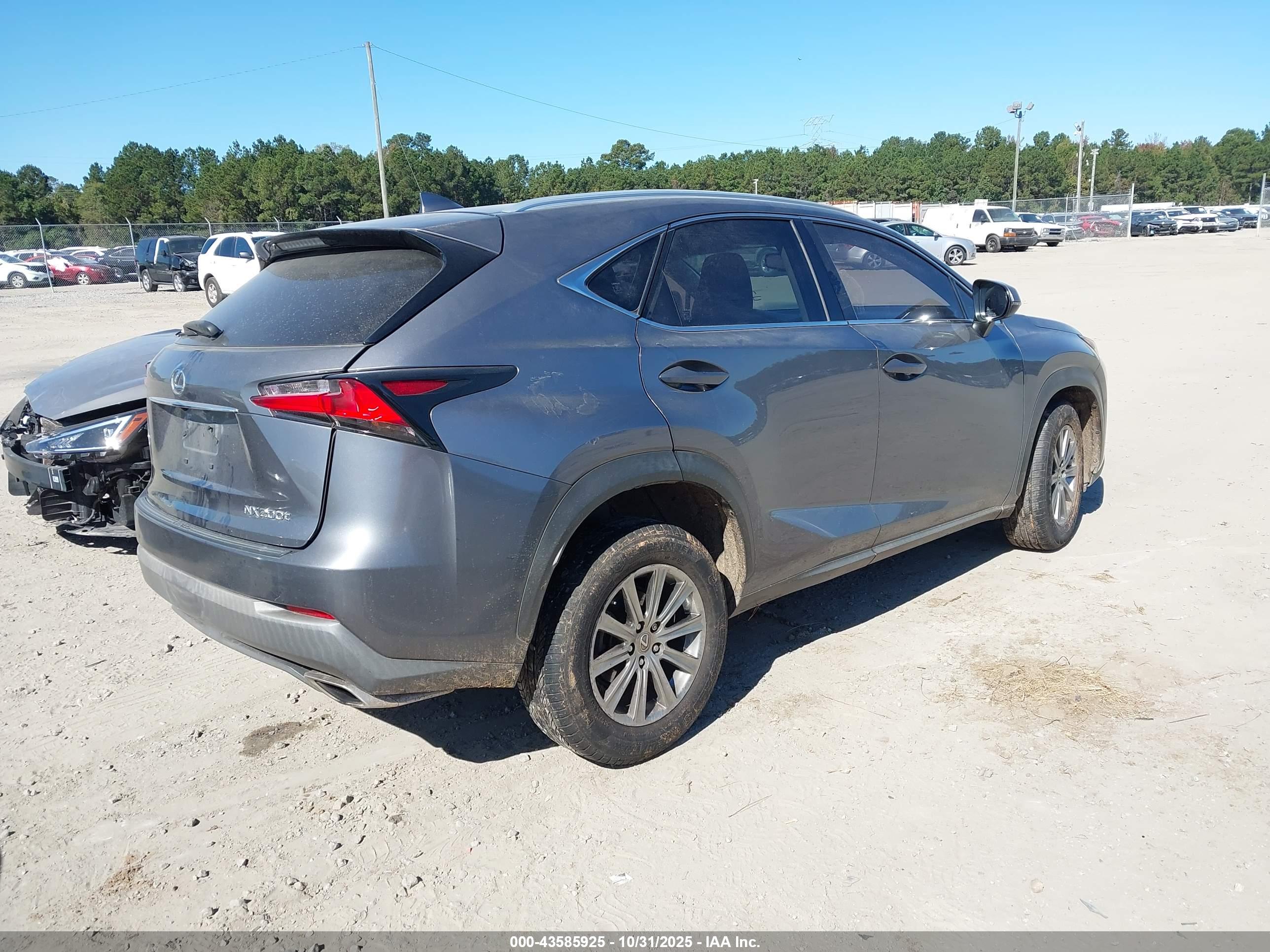 LEXUS NX image 4