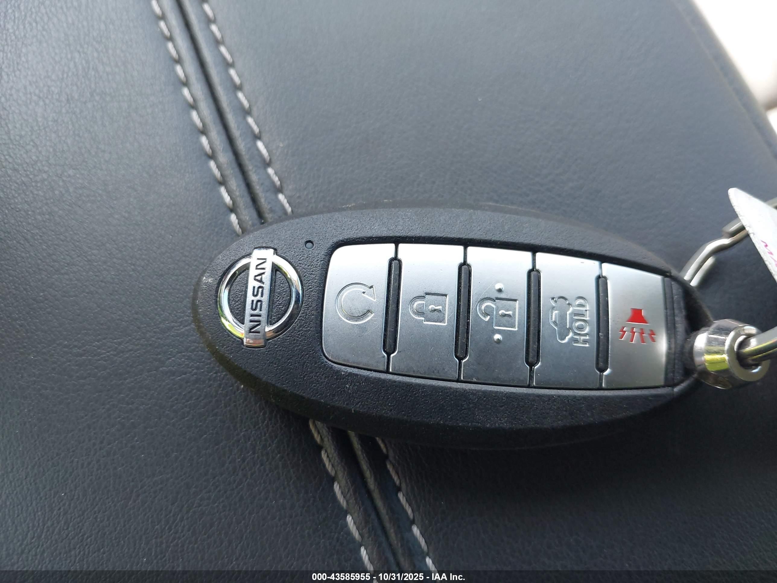 NISSAN ALTIMA image 11