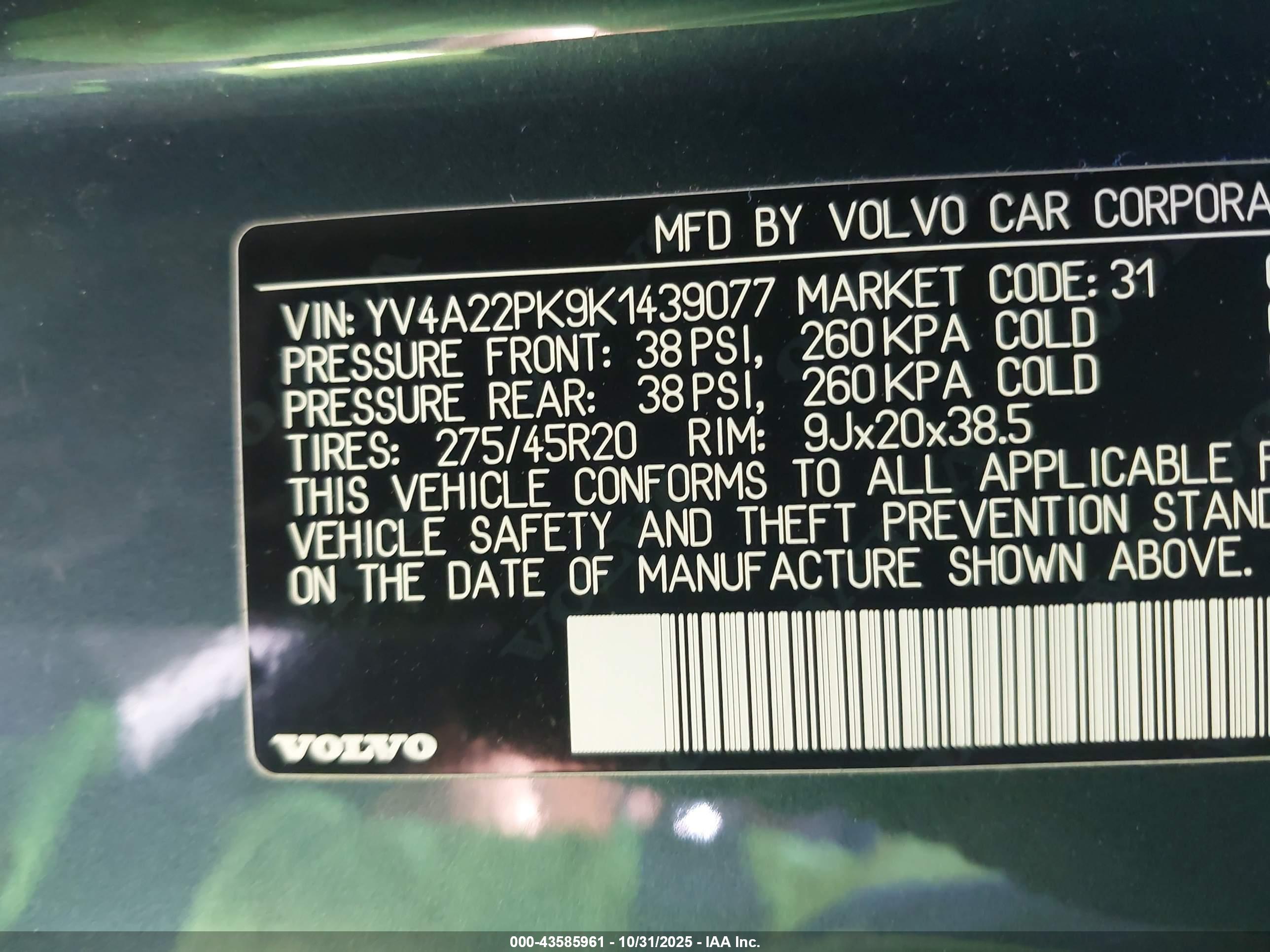VOLVO XC90 image 9