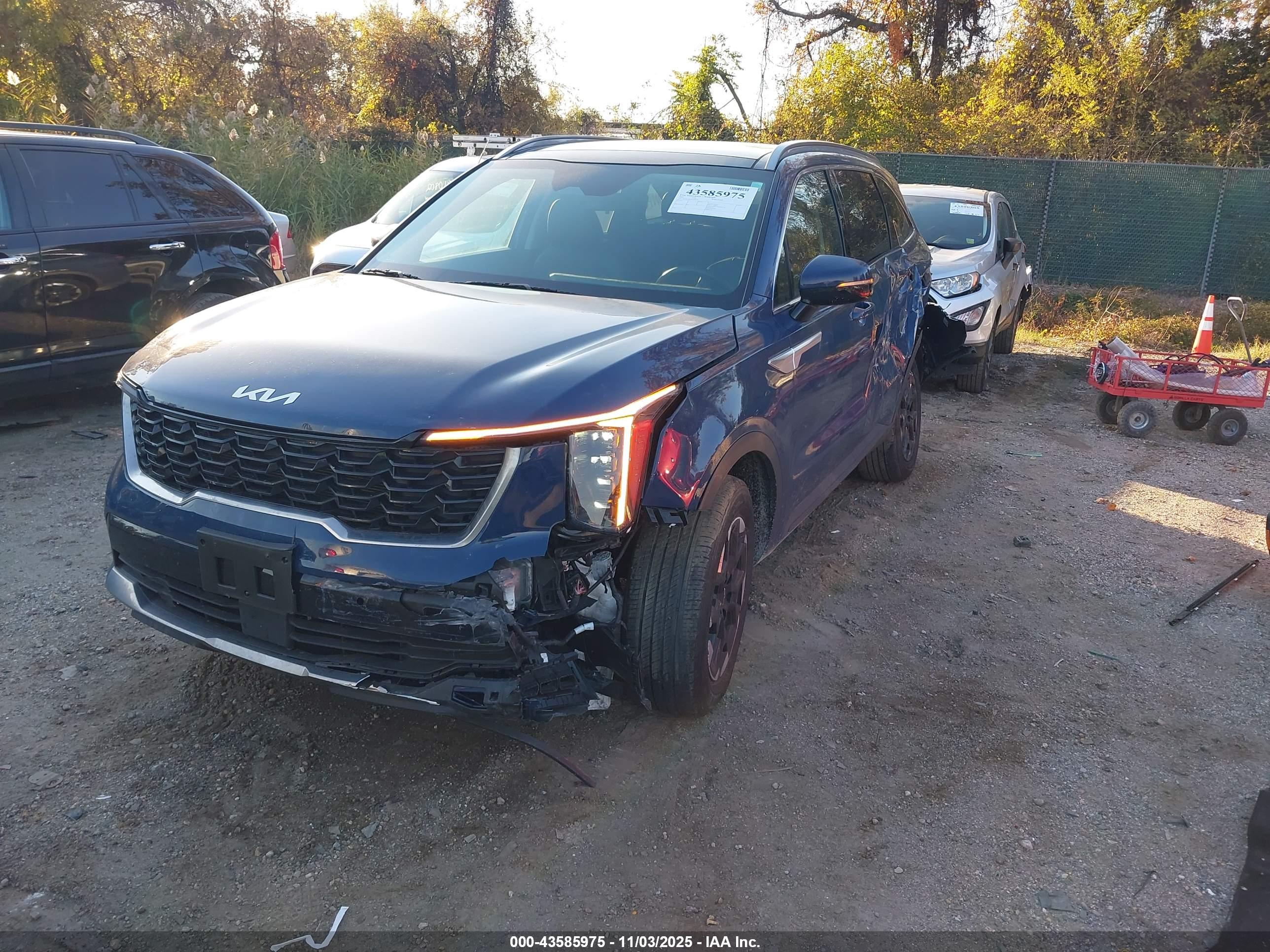 KIA SORENTO image 2