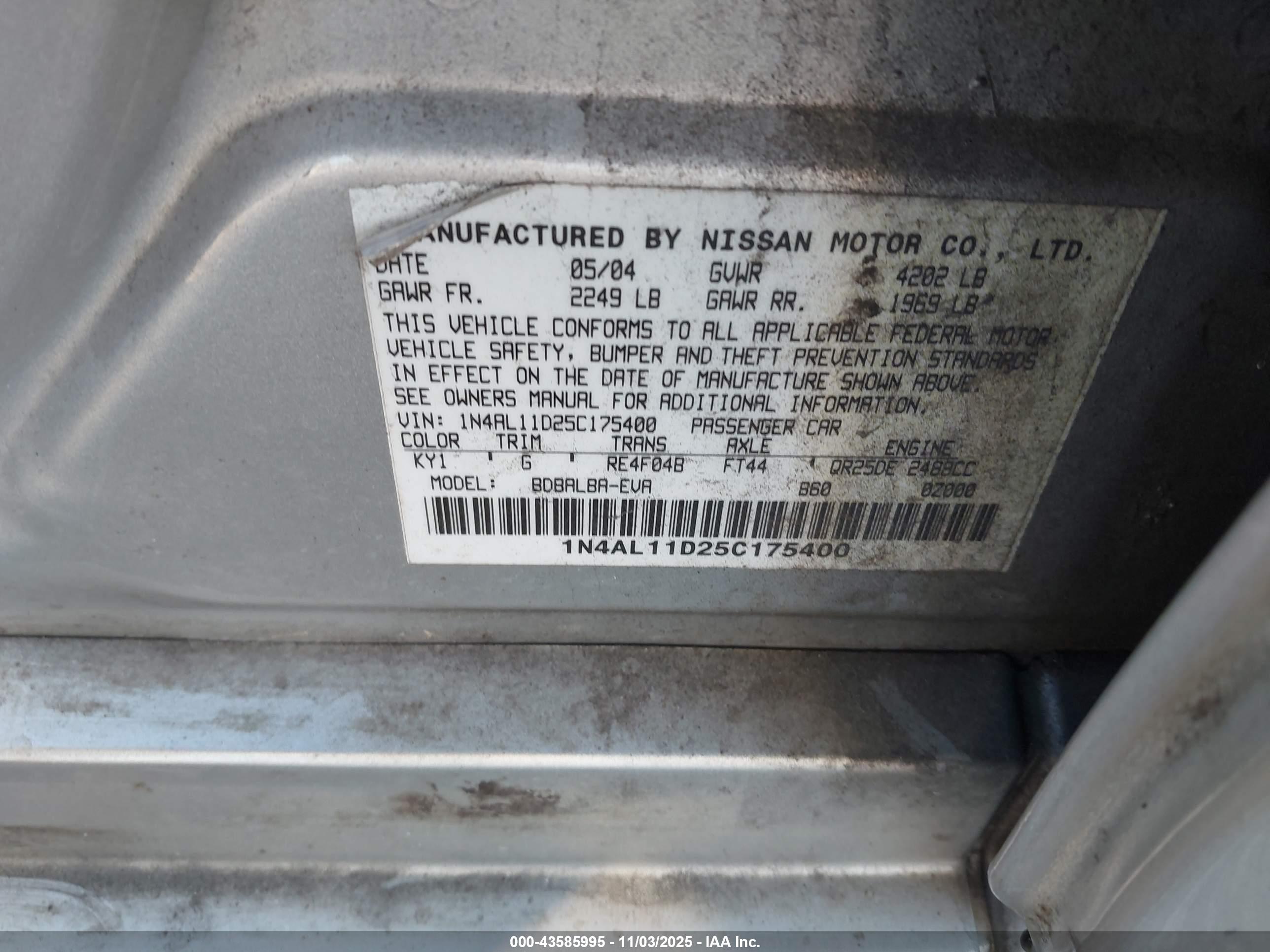 NISSAN ALTIMA image 9
