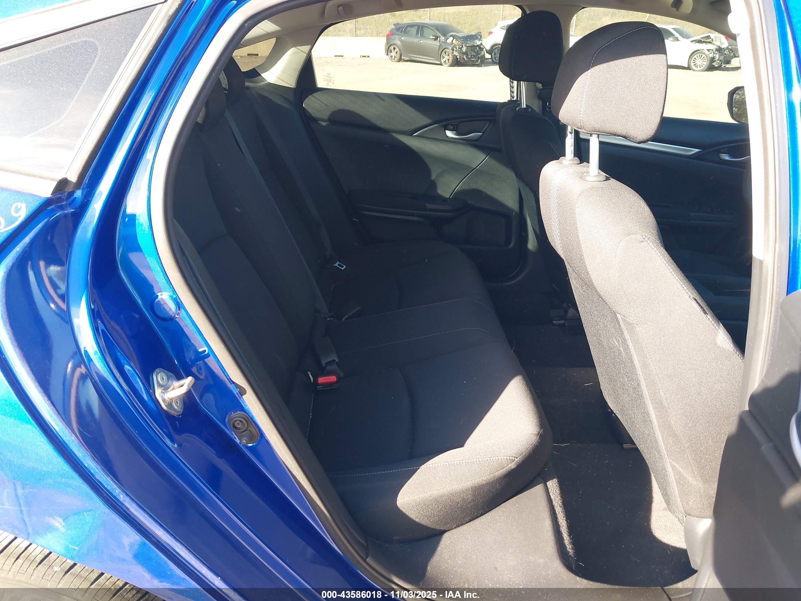 HONDA CIVIC image 8