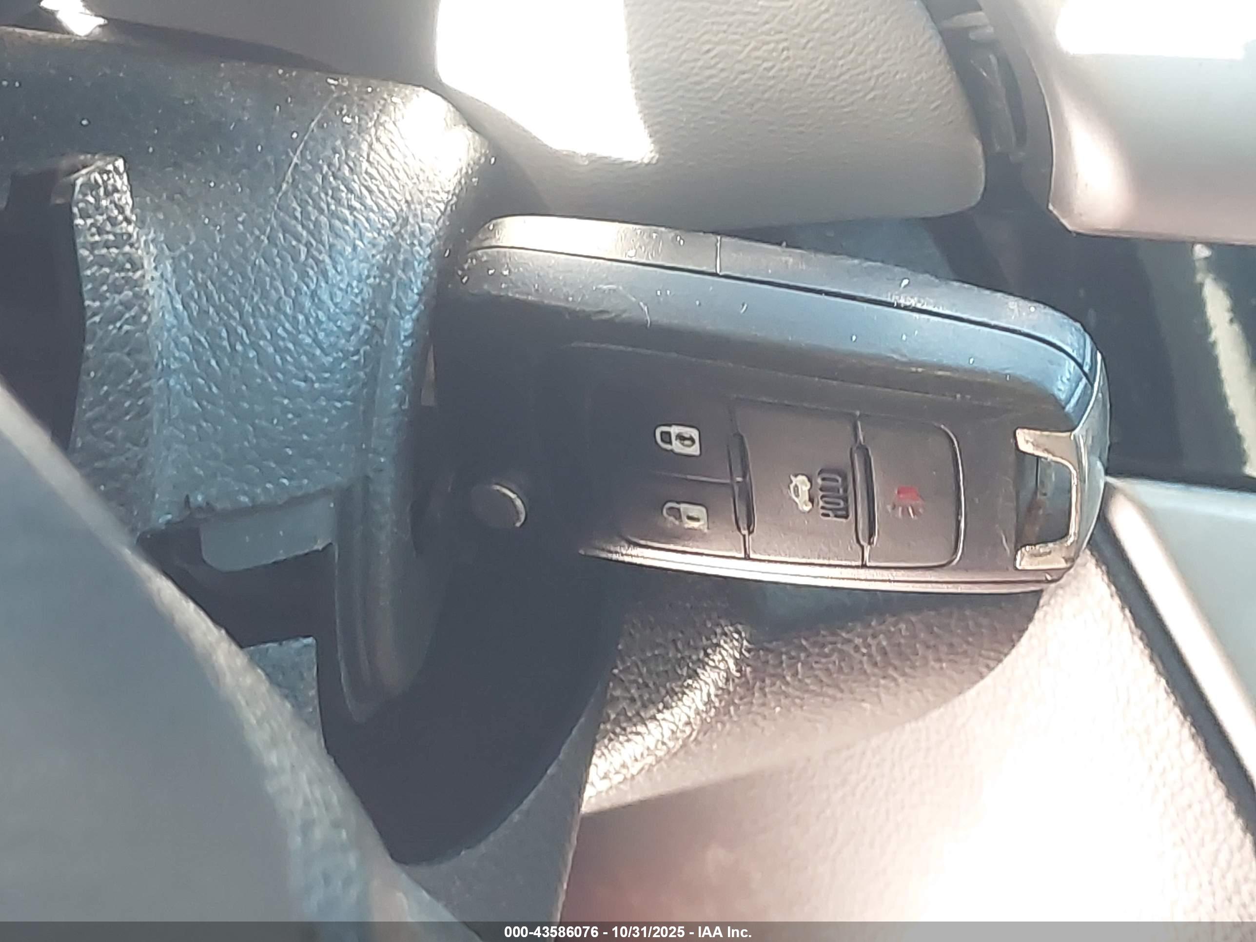 CHEVROLET CRUZE image 11