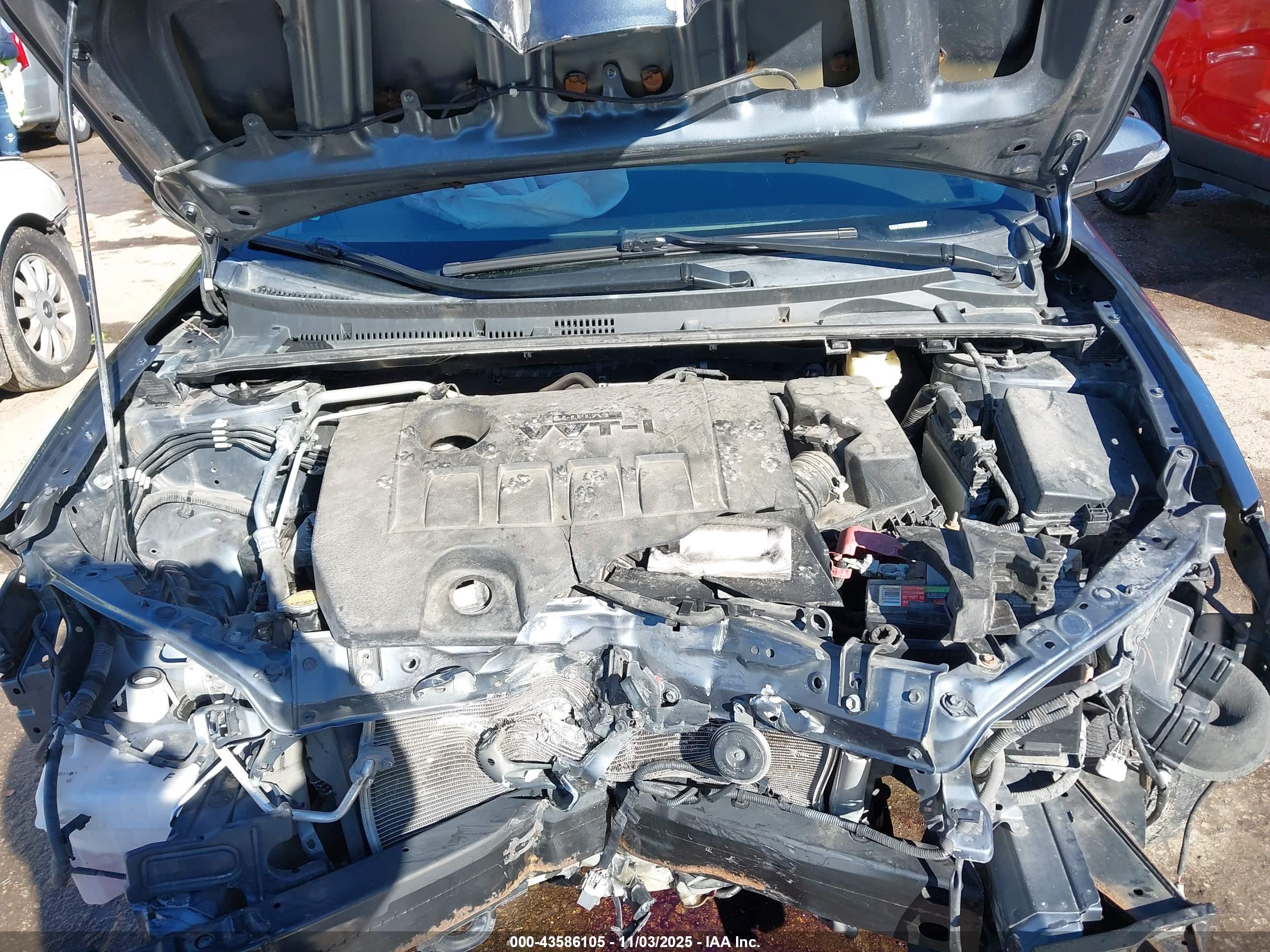 TOYOTA COROLLA image 10