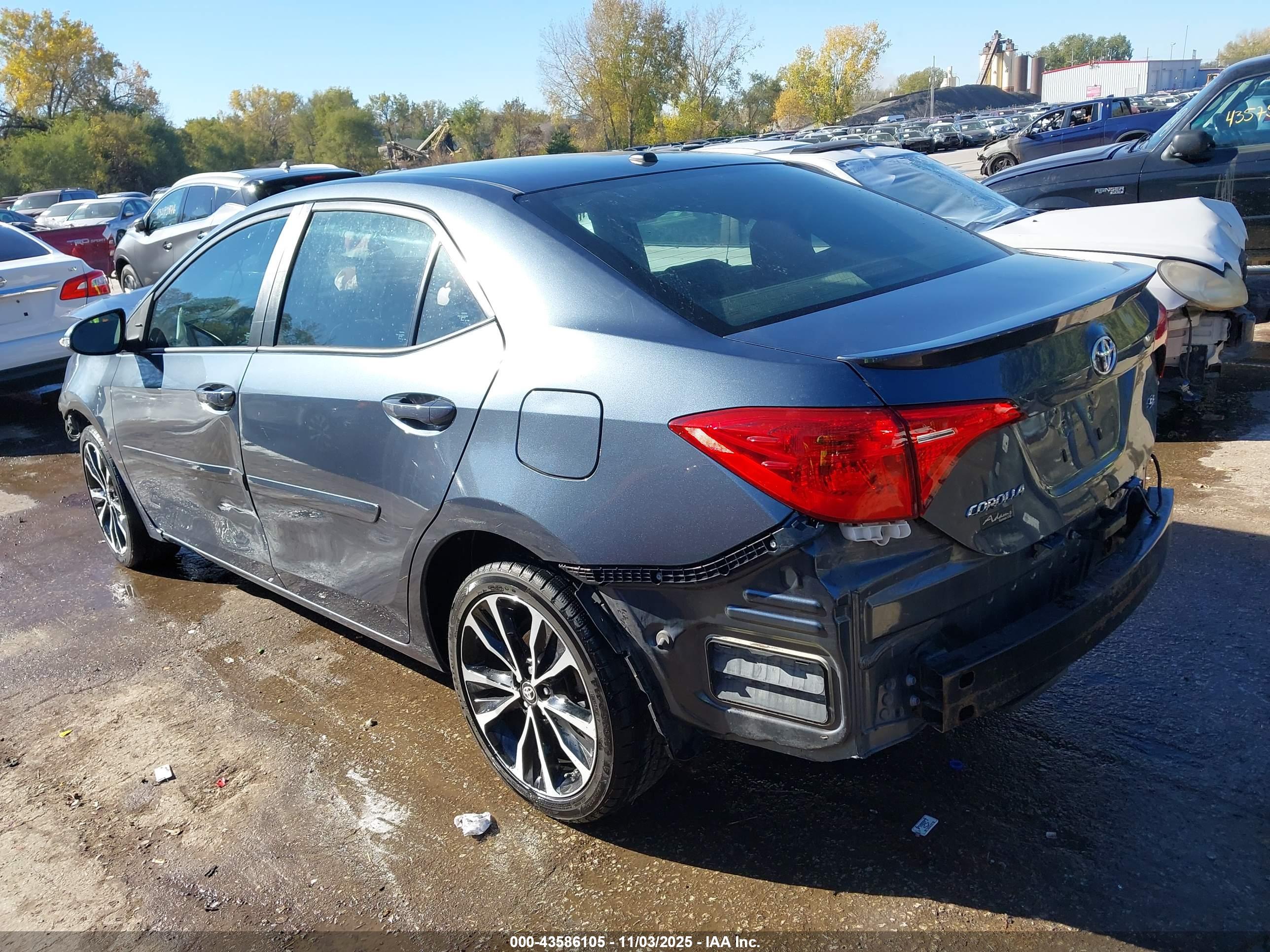 TOYOTA COROLLA image 3