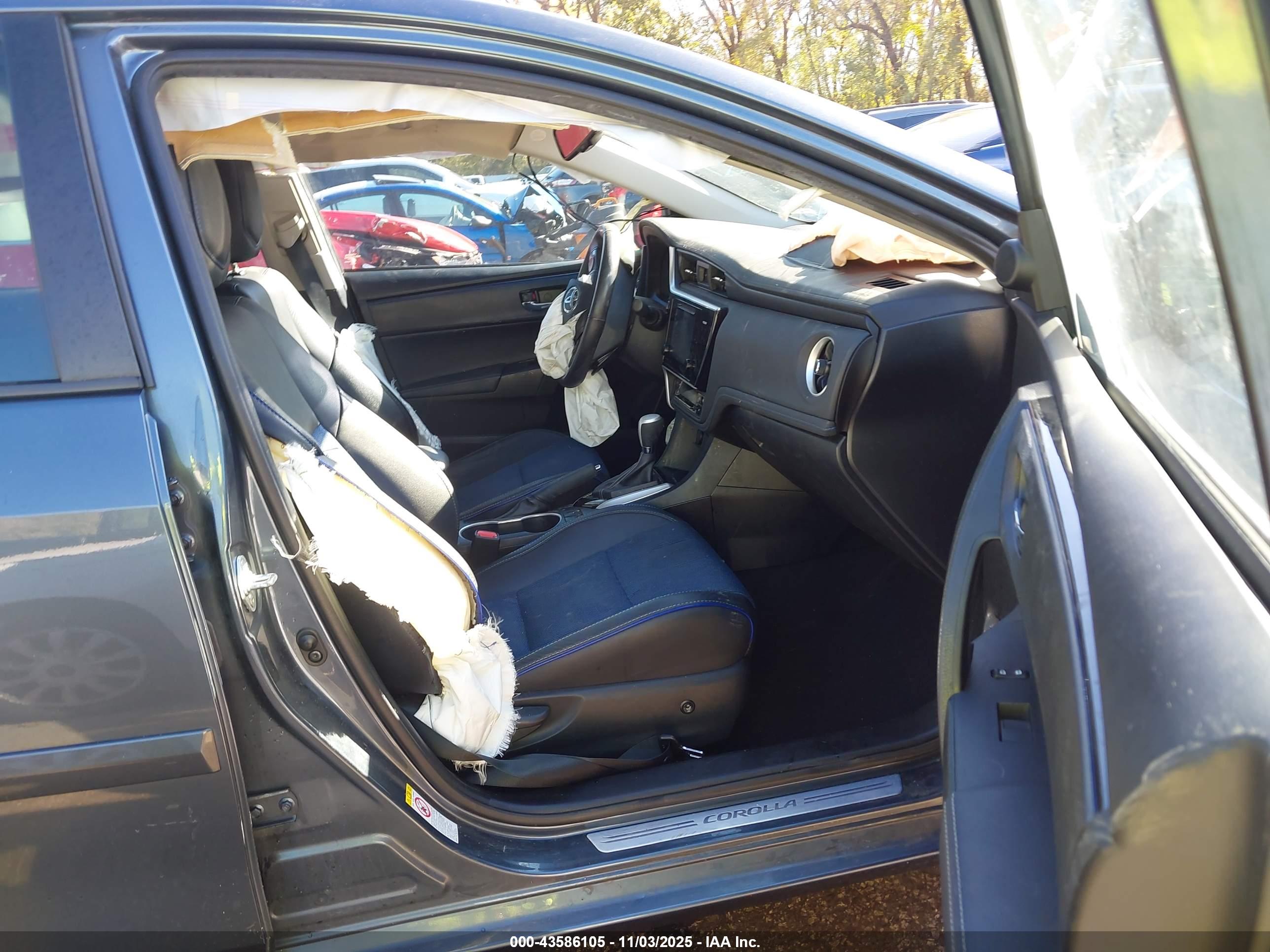 TOYOTA COROLLA image 5