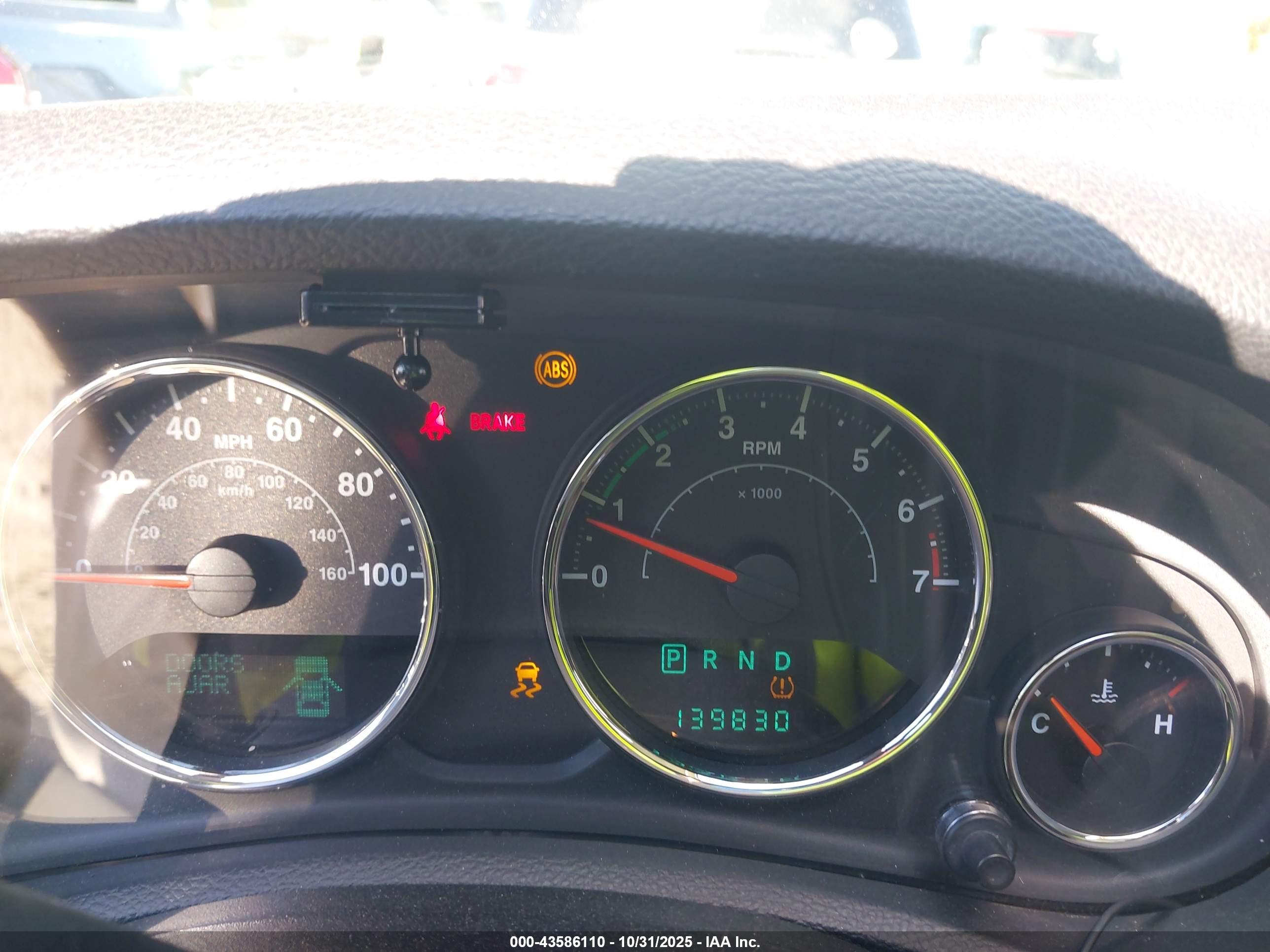 JEEP WRANGLER image 7