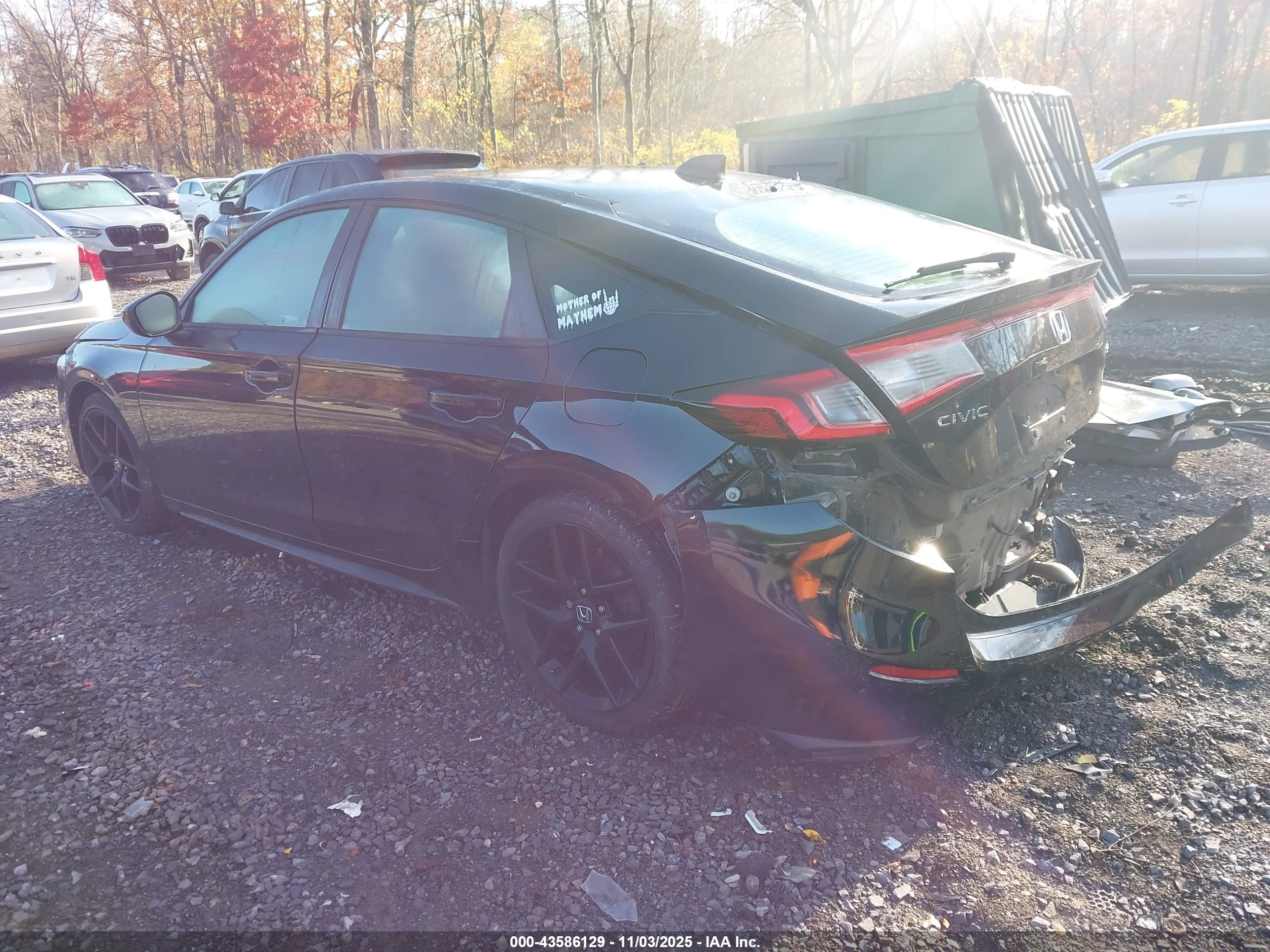 HONDA CIVIC image 3