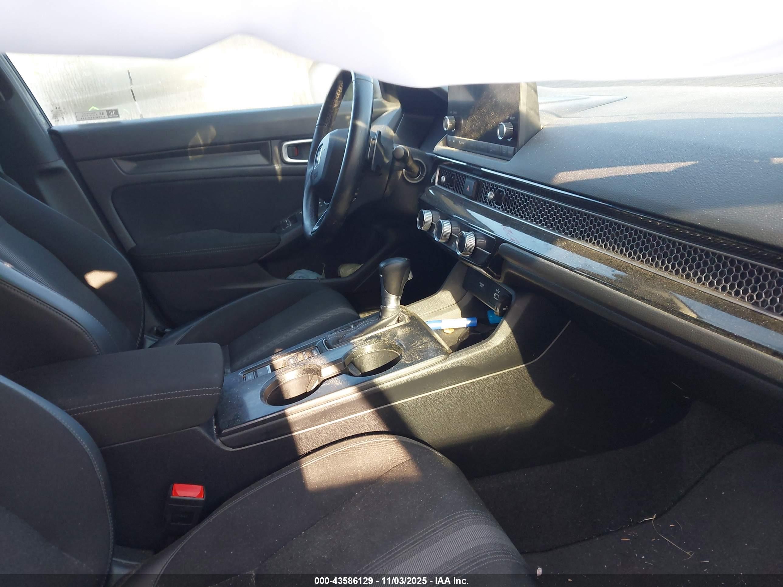 HONDA CIVIC image 5