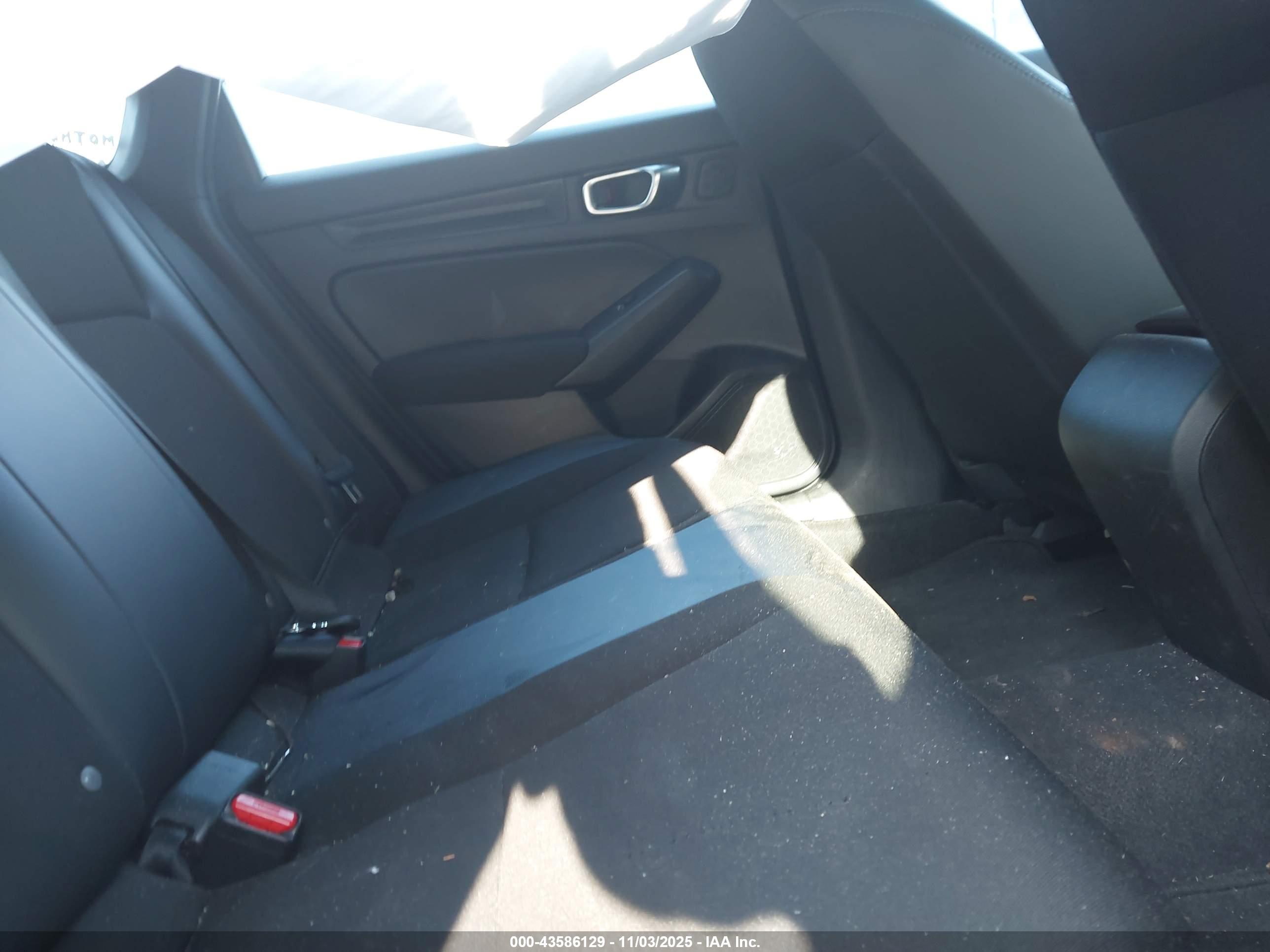 HONDA CIVIC image 8