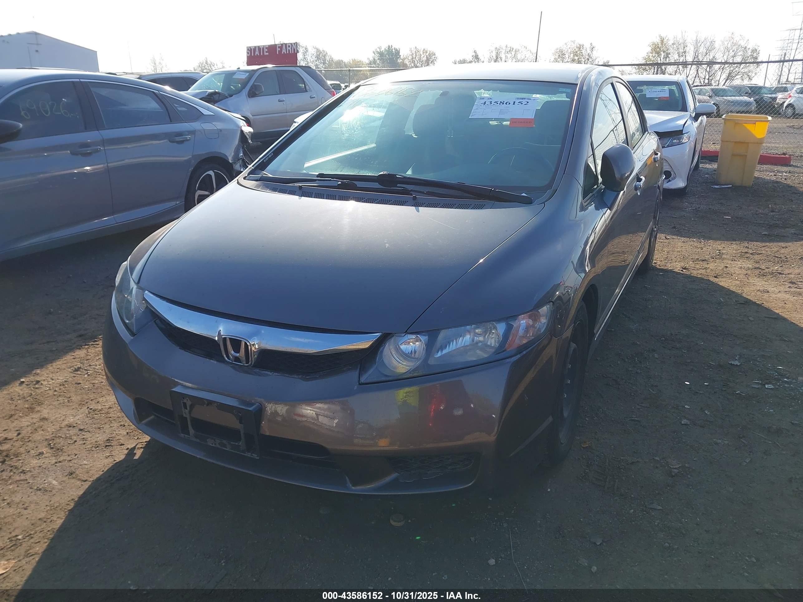 HONDA CIVIC image 2