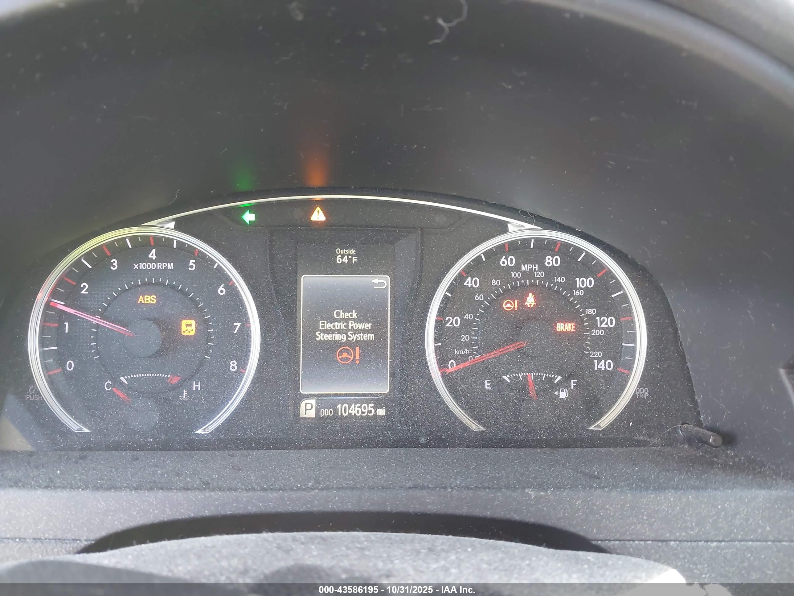 TOYOTA CAMRY image 7