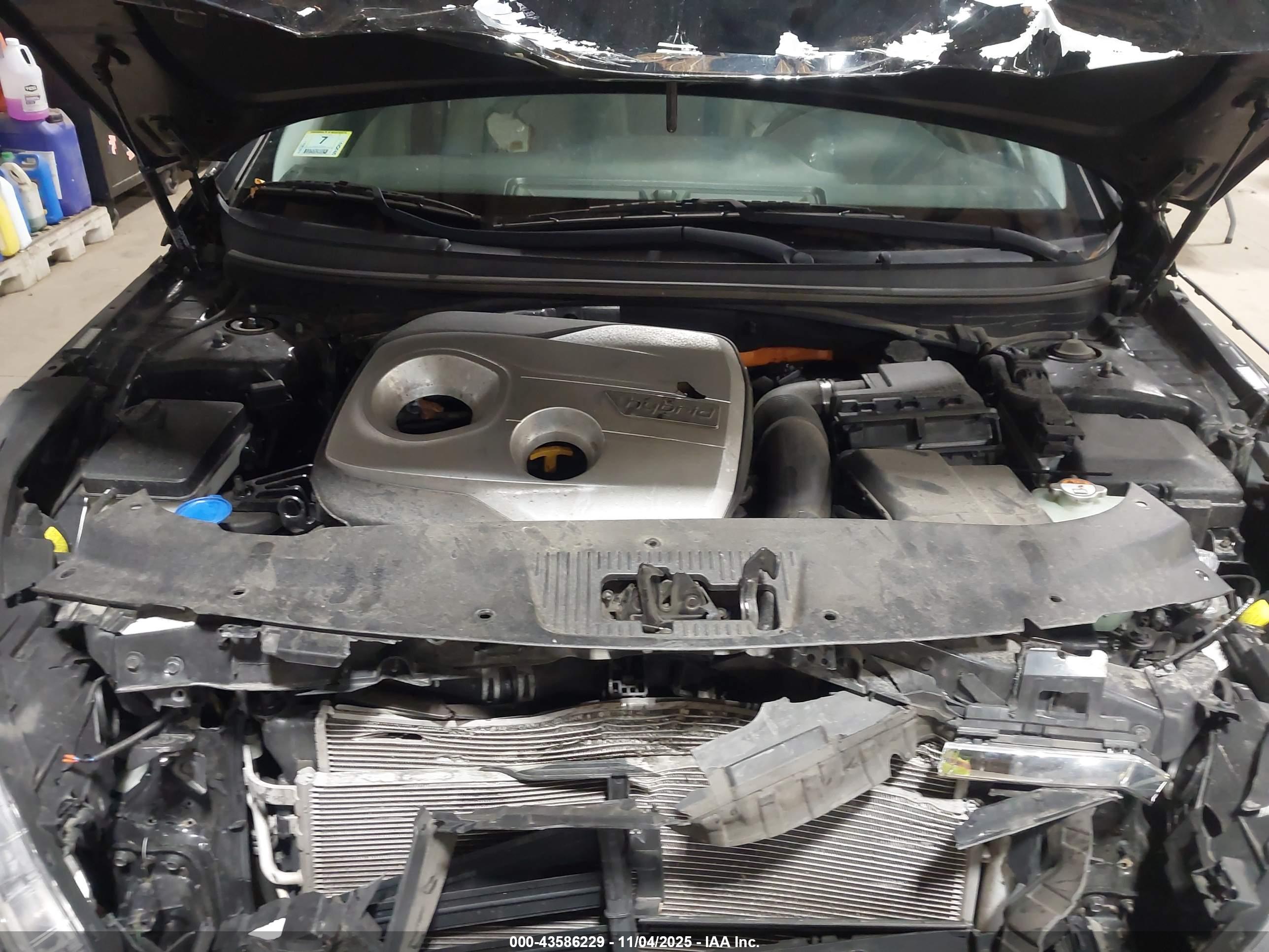 HYUNDAI SONATA image 10