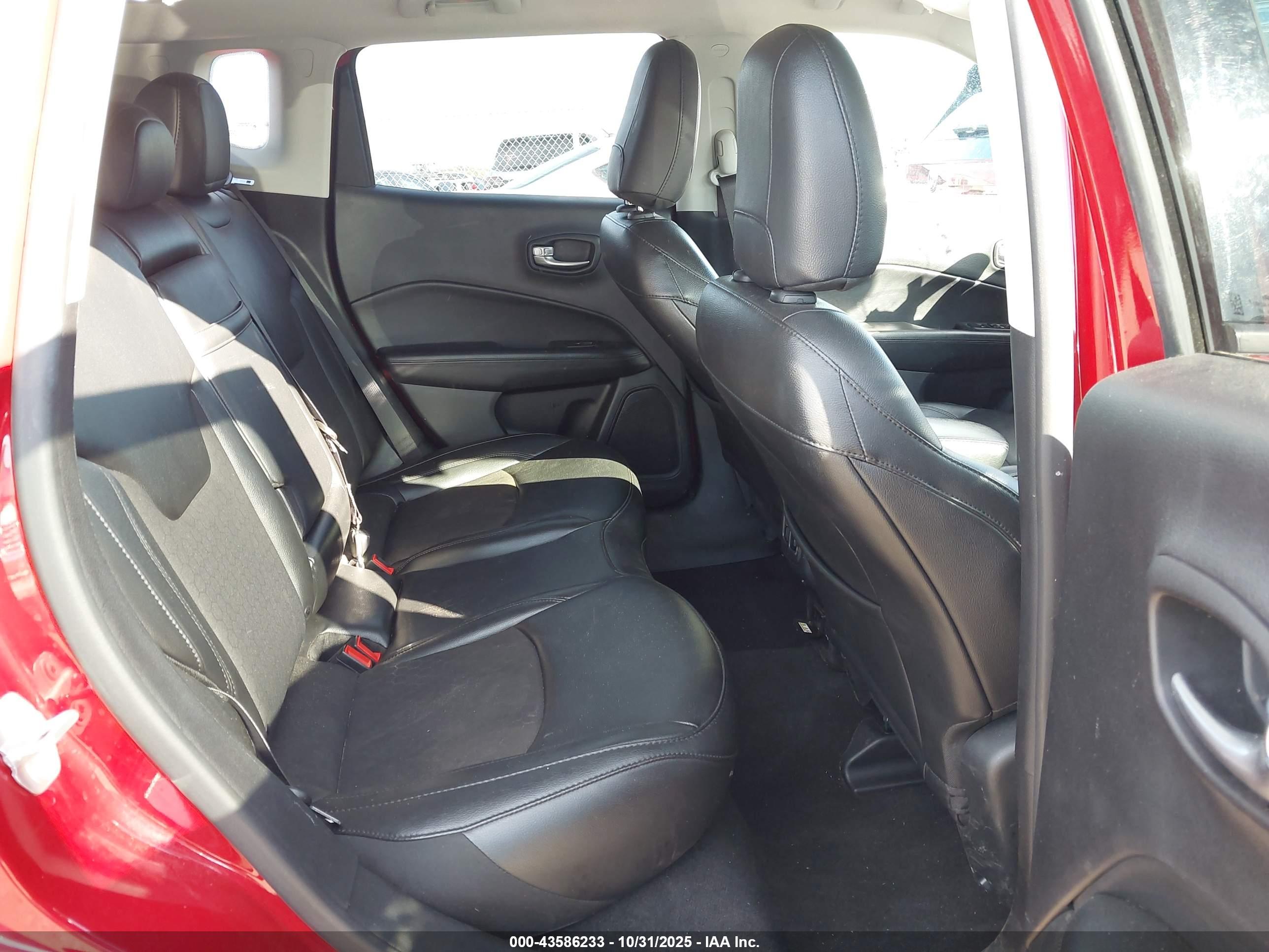 JEEP COMPASS image 8