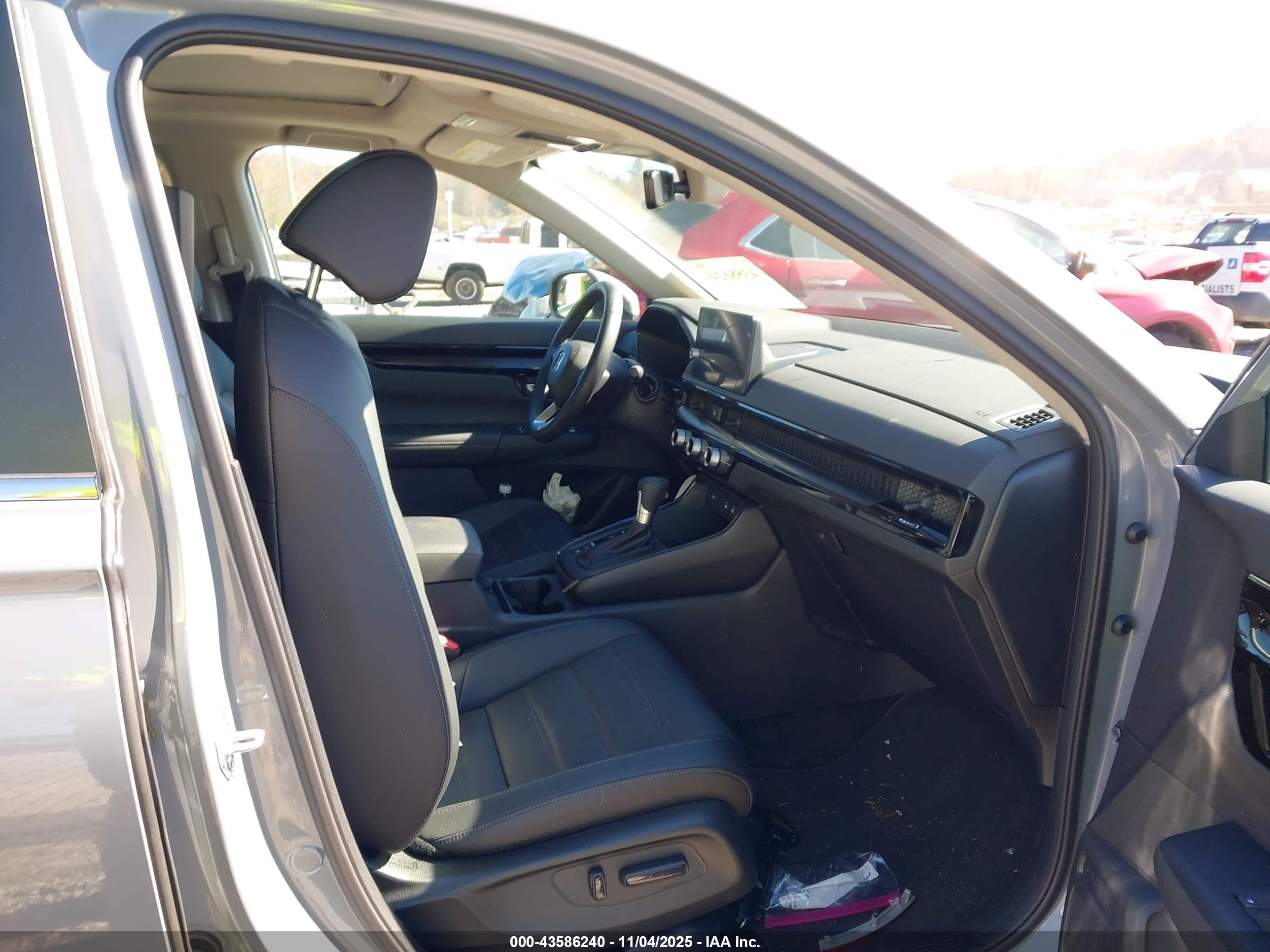 HONDA CR-V image 5