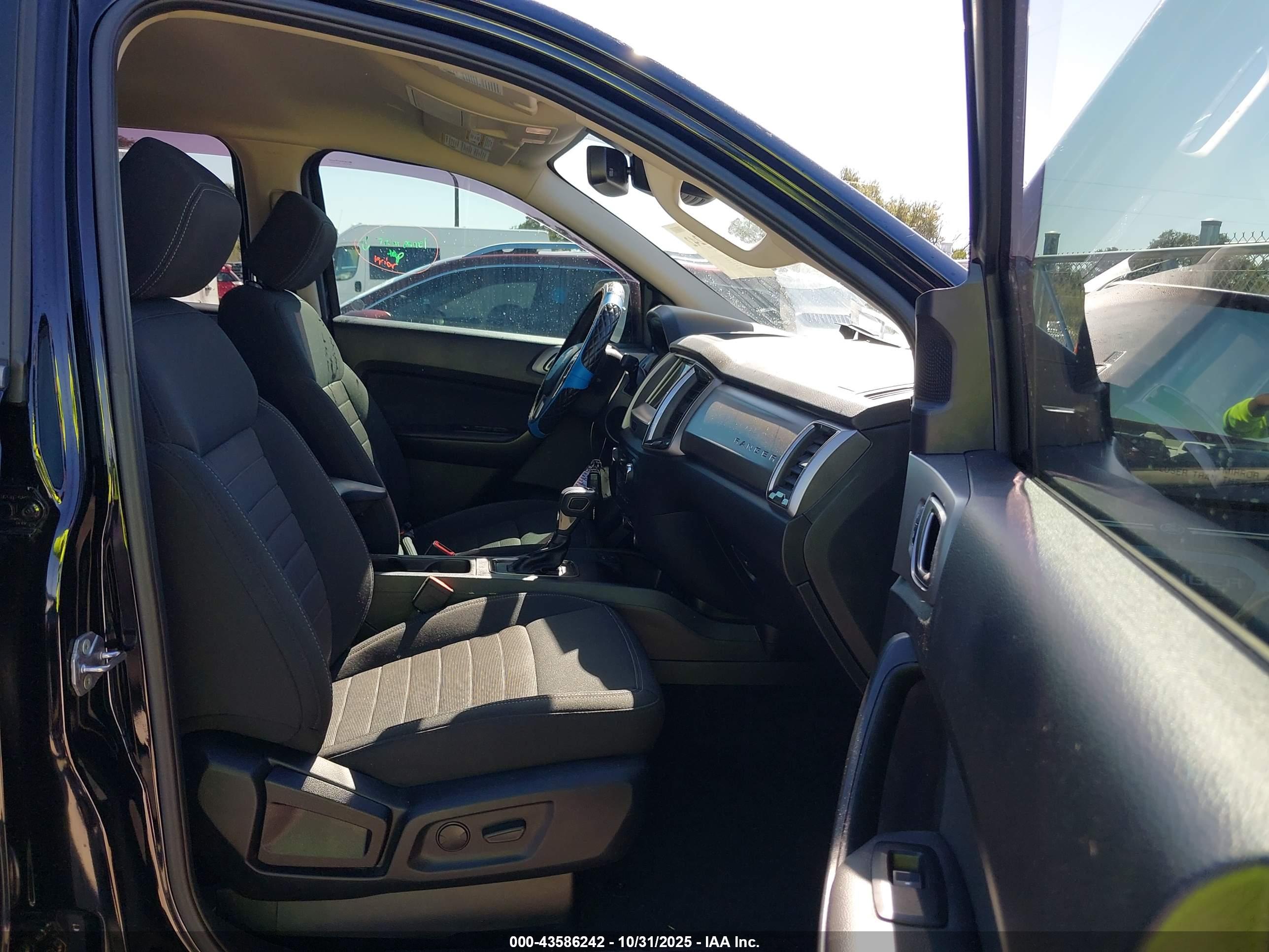 FORD RANGER image 5