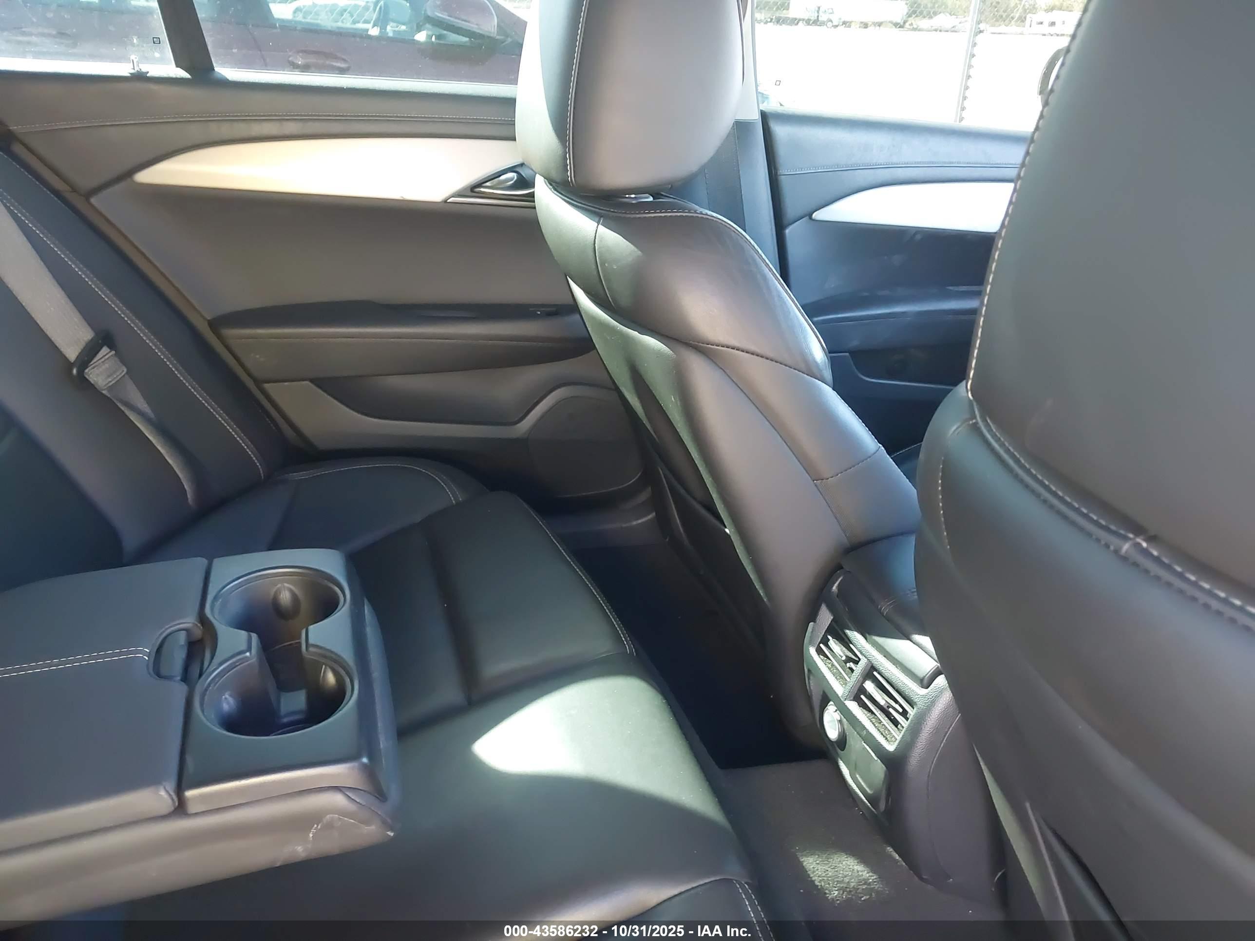 CADILLAC ATS image 8