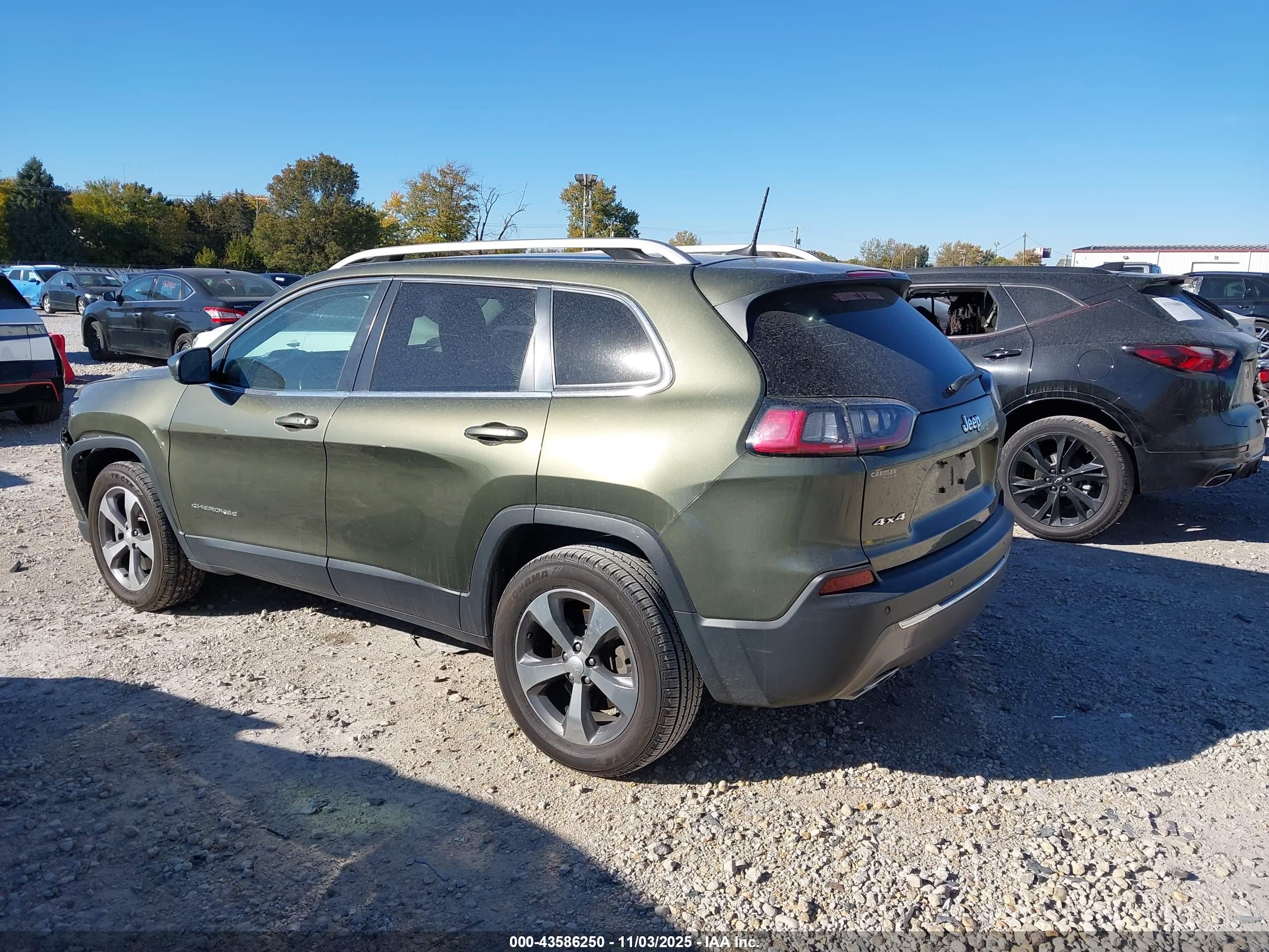 JEEP CHEROKEE image 3
