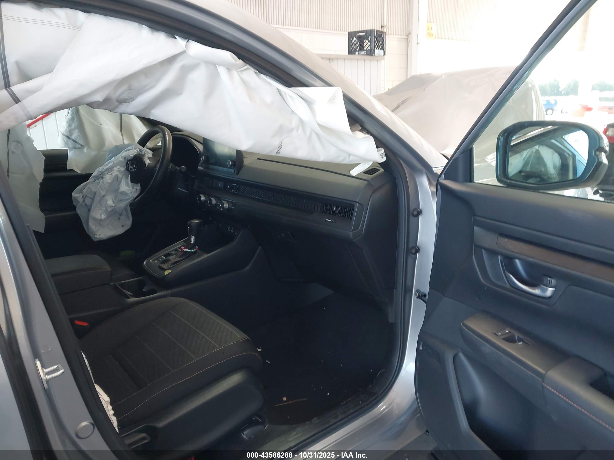 HONDA CR-V image 5